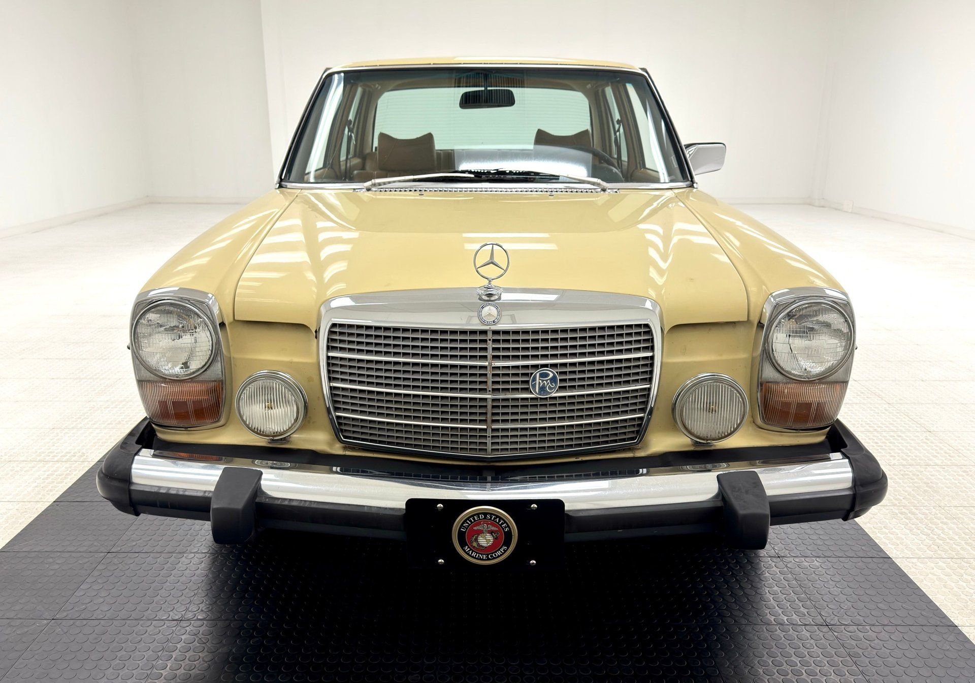 1975 Mercedes-Benz 300D Sedan, foto 8