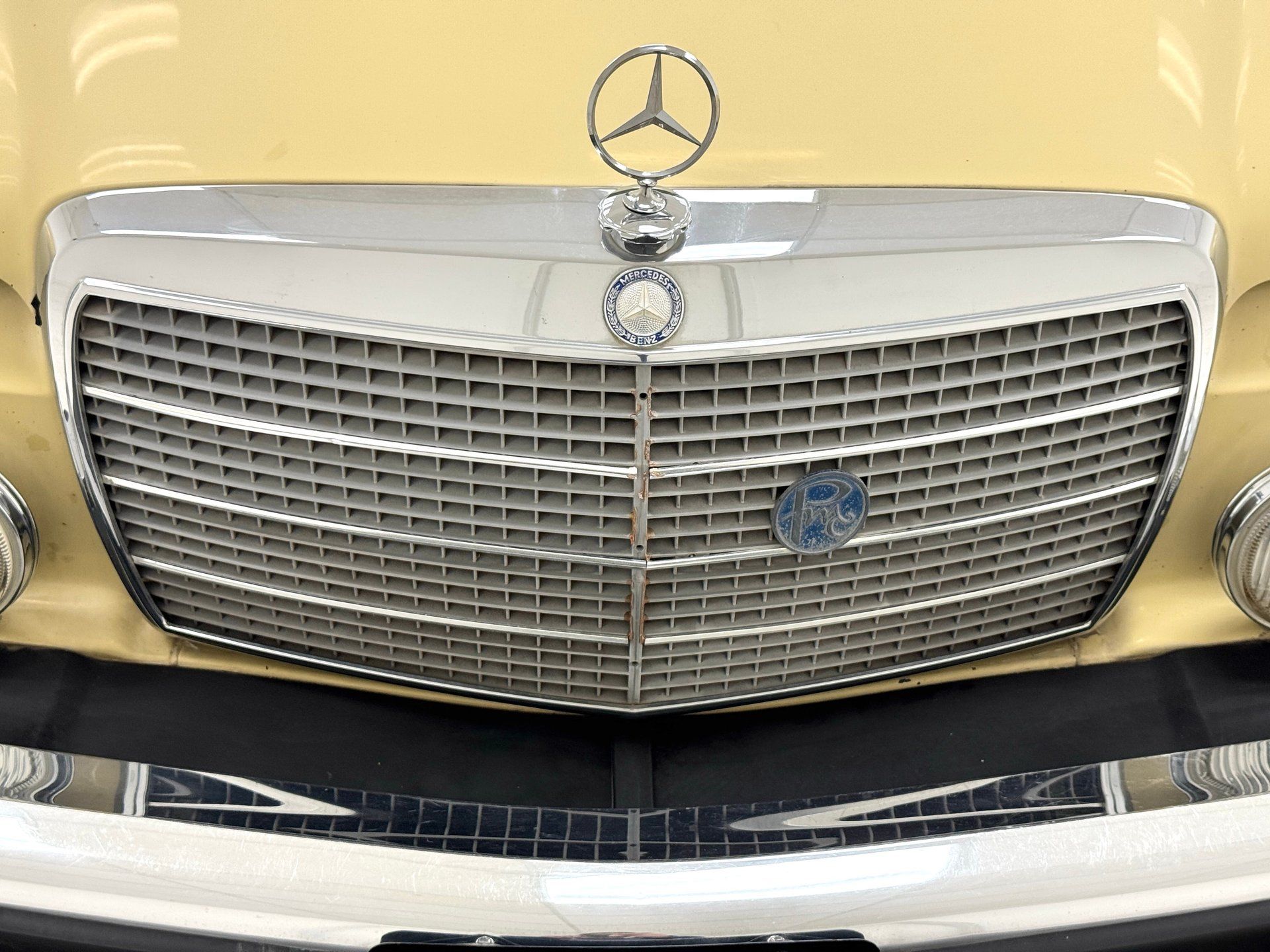 1975 Mercedes-Benz 300D Sedan, foto 9
