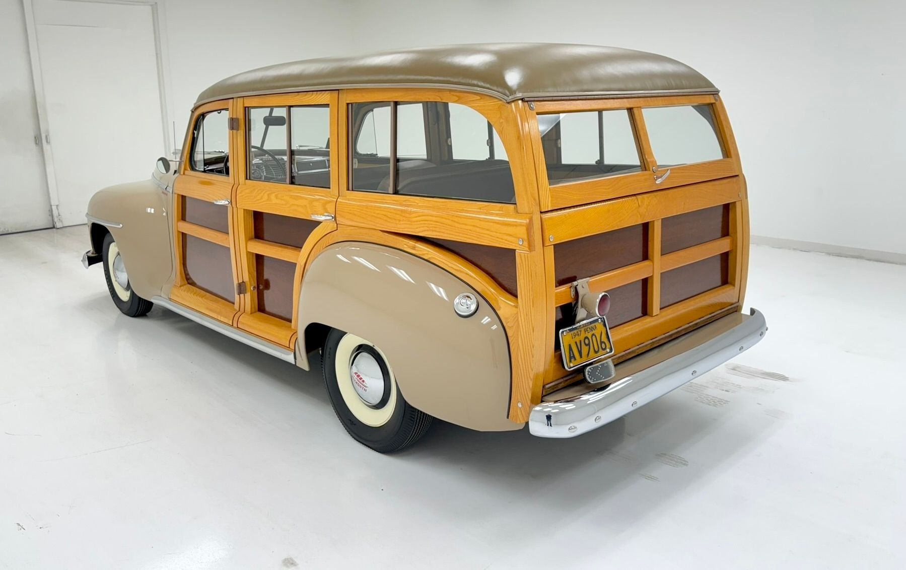 1947 Plymouth Special Deluxe P15C Woody Station Wagon, foto 3