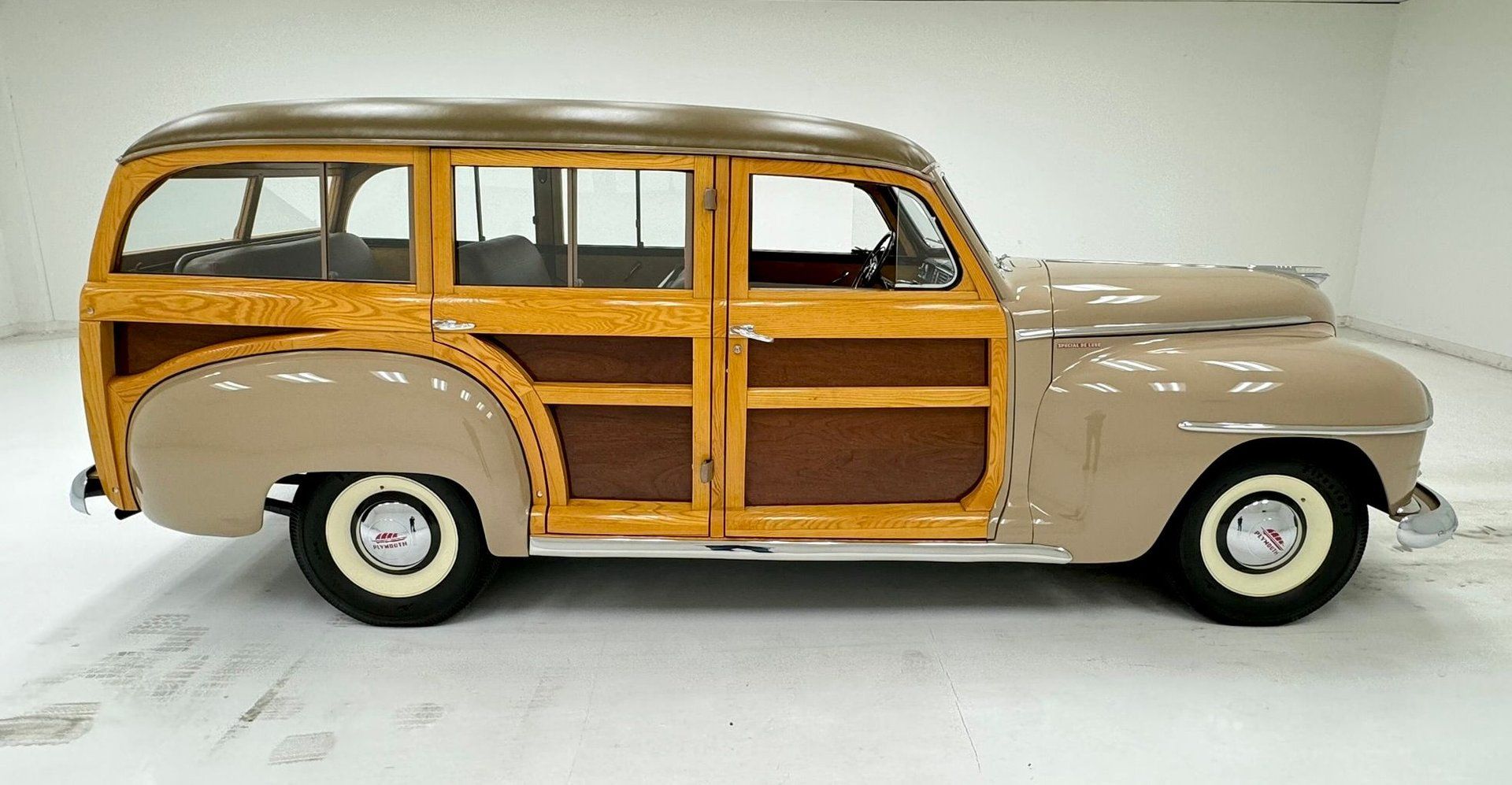 1947 Plymouth Special Deluxe P15C Woody Station Wagon, foto 6