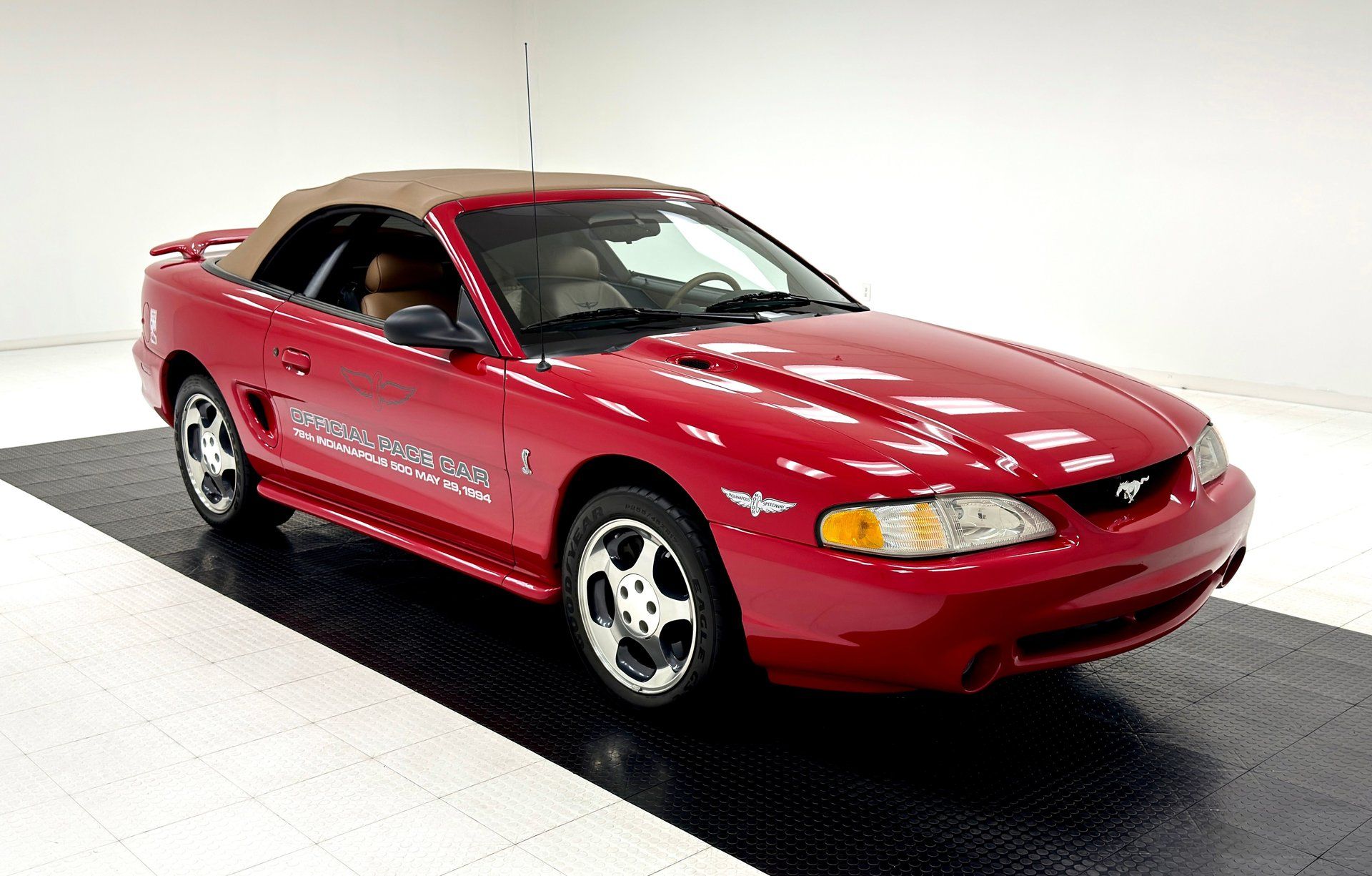 1994 Ford Mustang Cobra Convertible Pace Car, foto 10