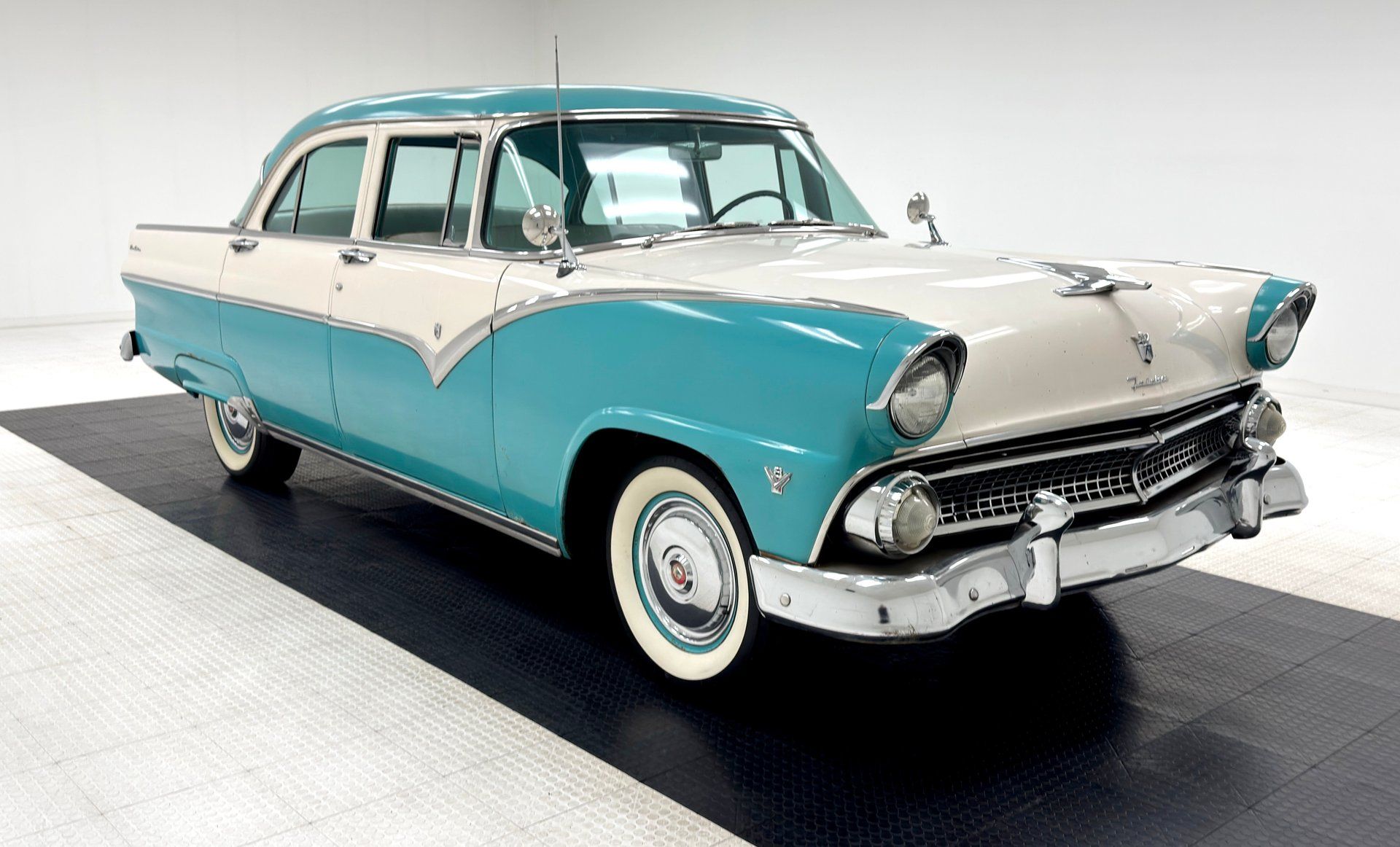 1955 Ford Fairlane Town Sedan, foto 7