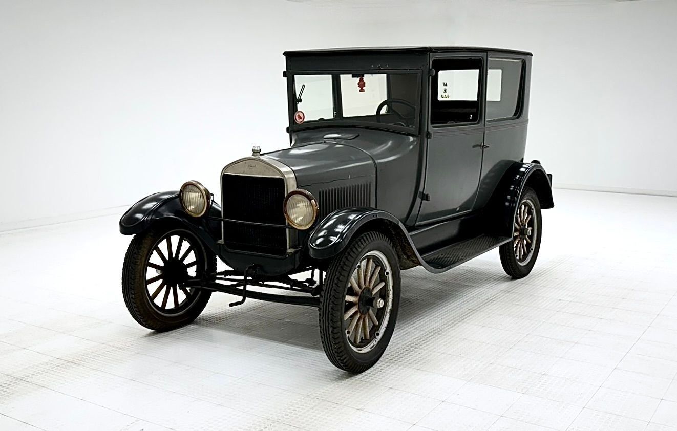 1927 Ford Model T Tudor Sedan, foto 1