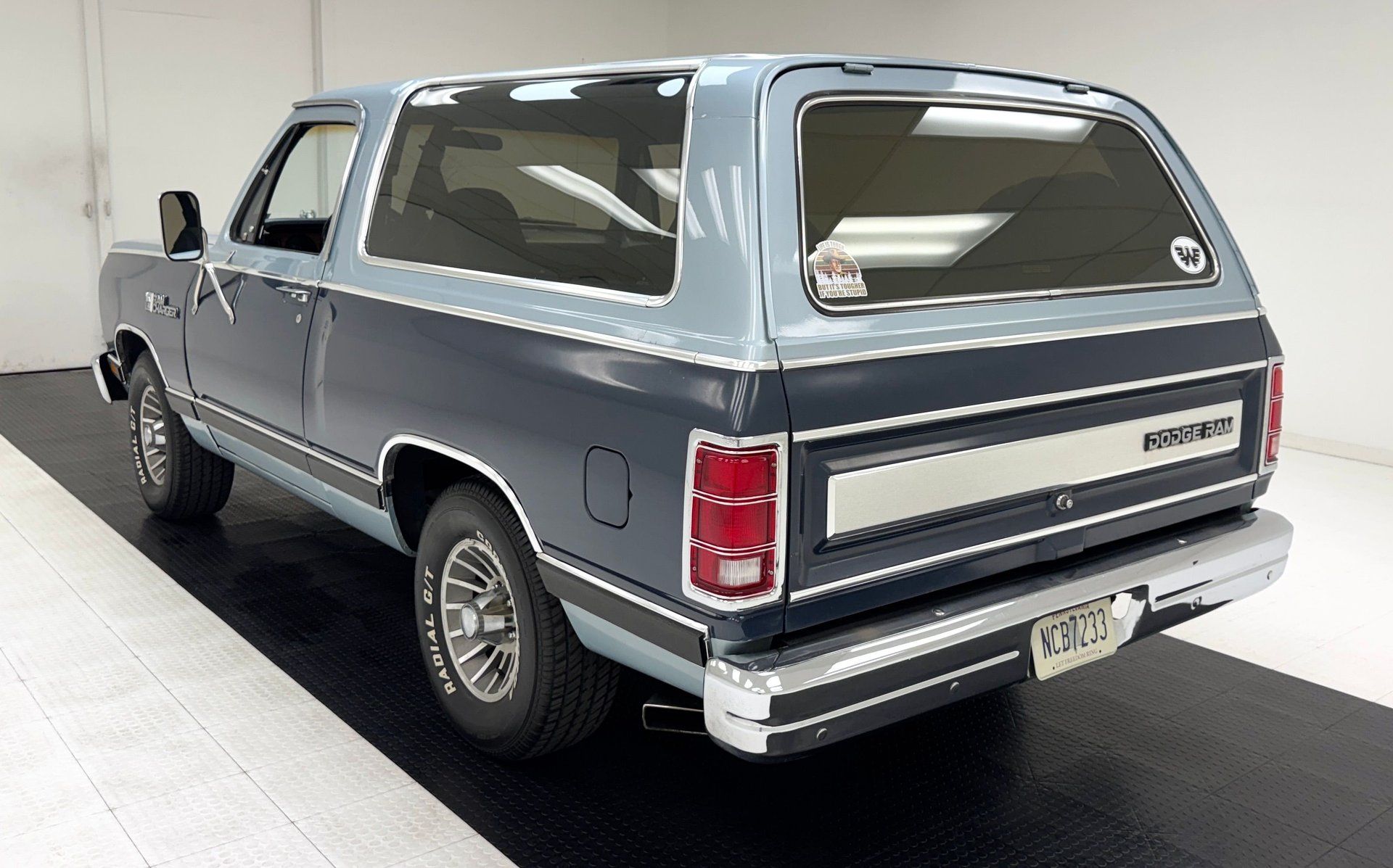 1987 Dodge Ramcharger 150 LE, foto 3