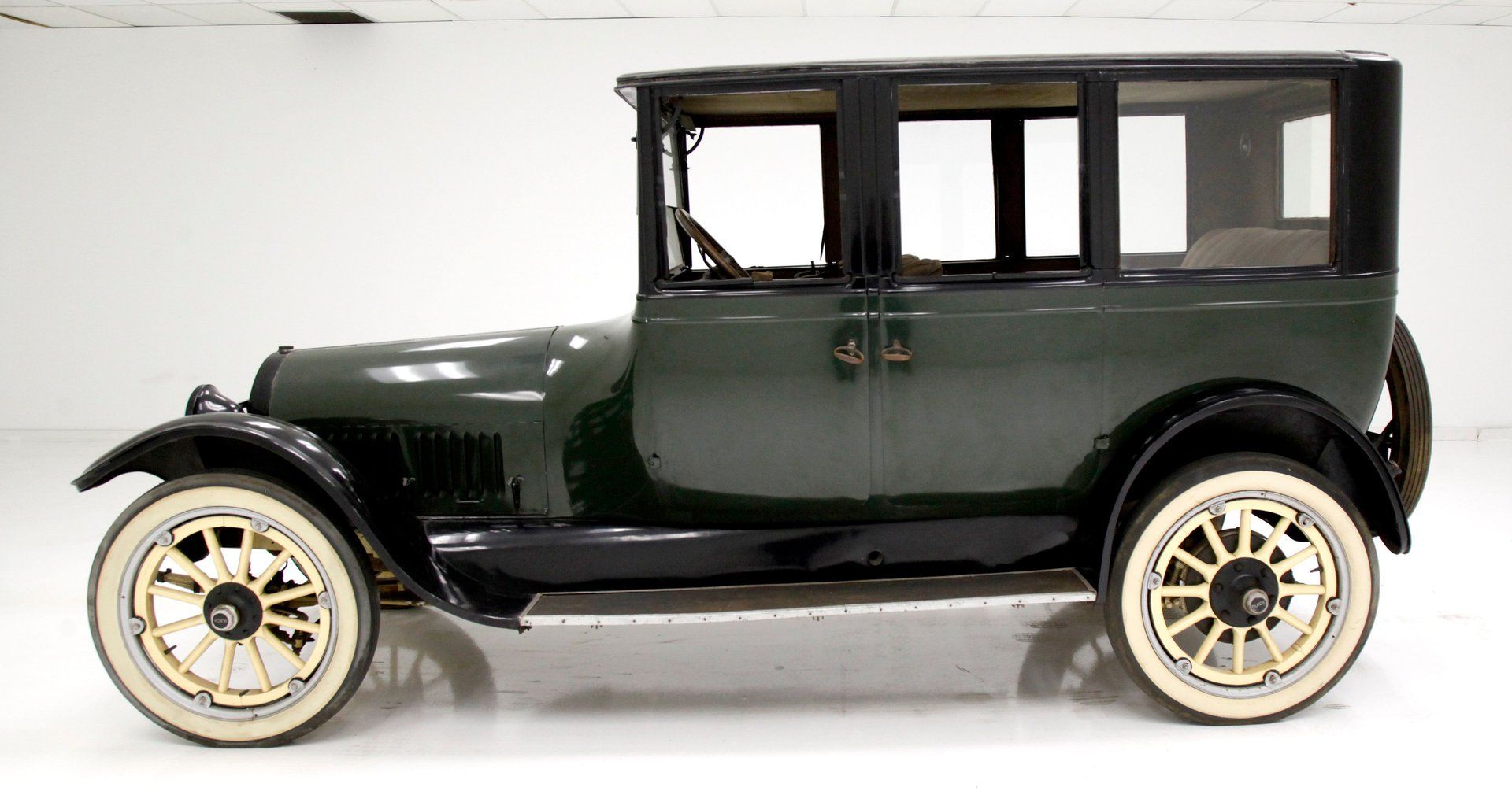 1918 Buick E50 Series Sedan, foto 2