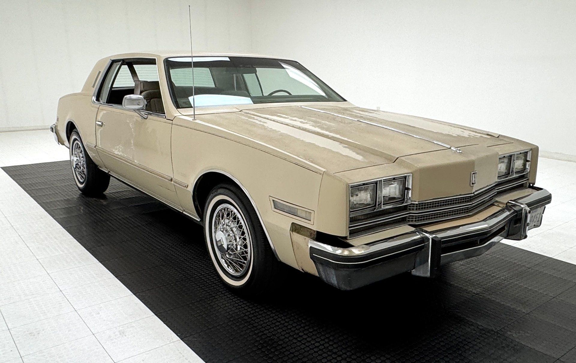 1985 Oldsmobile Toronado Brougham 2 Door Hardtop, foto 7