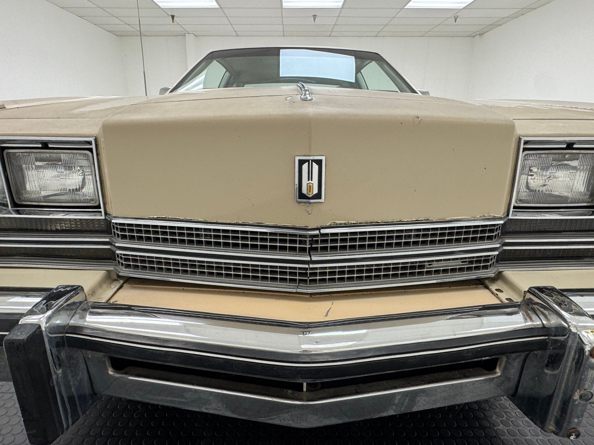 1985 Oldsmobile Toronado Brougham 2 Door Hardtop, foto 9
