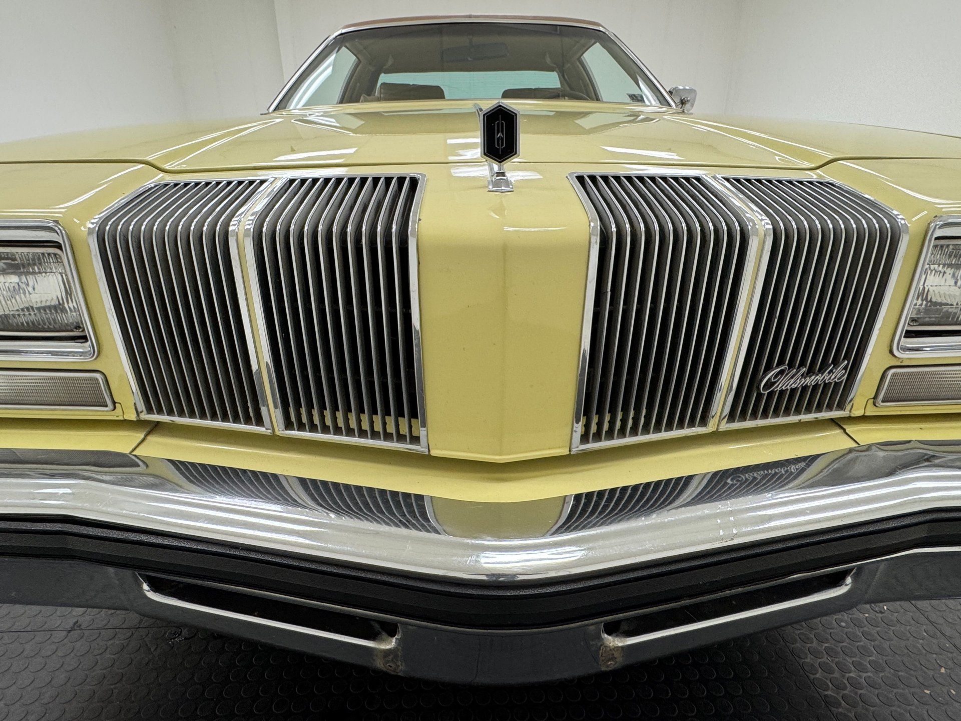 1976 Oldsmobile Cutlass Salon Hardtop, foto 9
