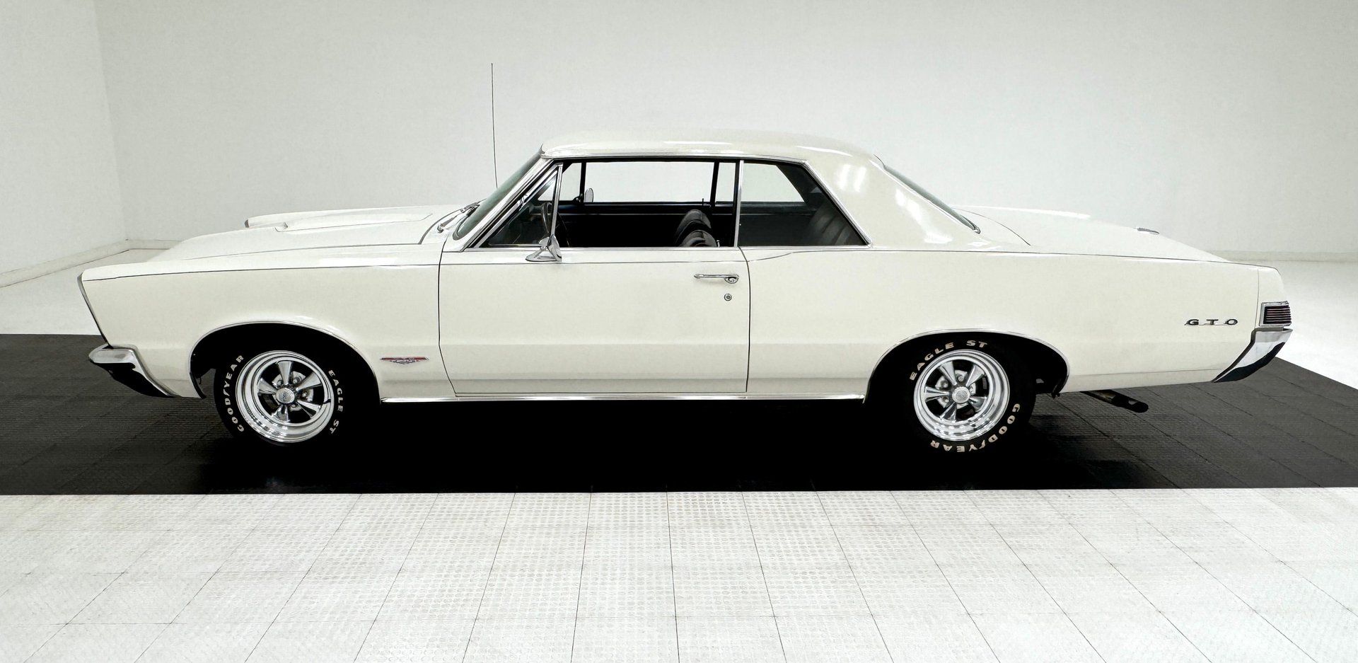 1965 Pontiac GTO Hardtop, foto 2