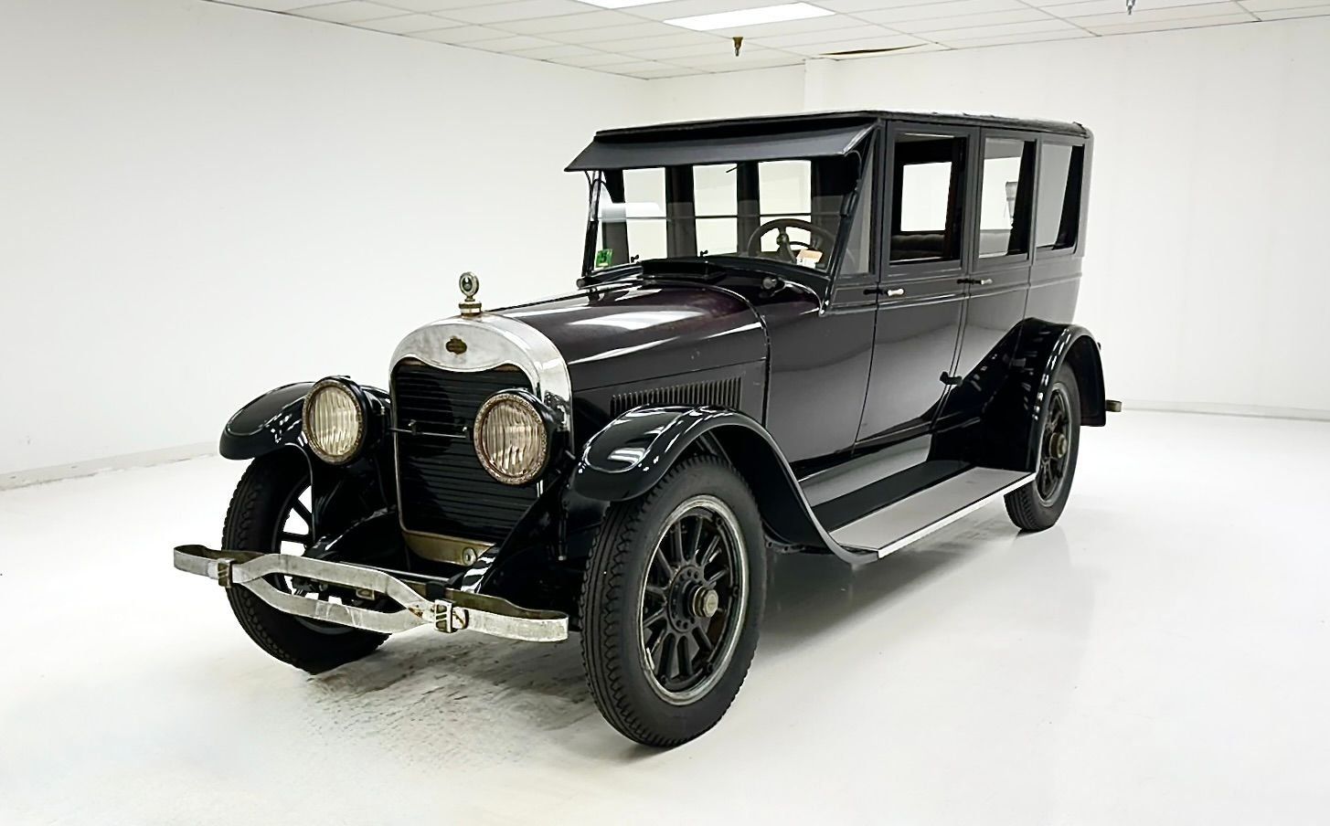 1922 Lincoln Model 117 Brunn Sedan, foto 1