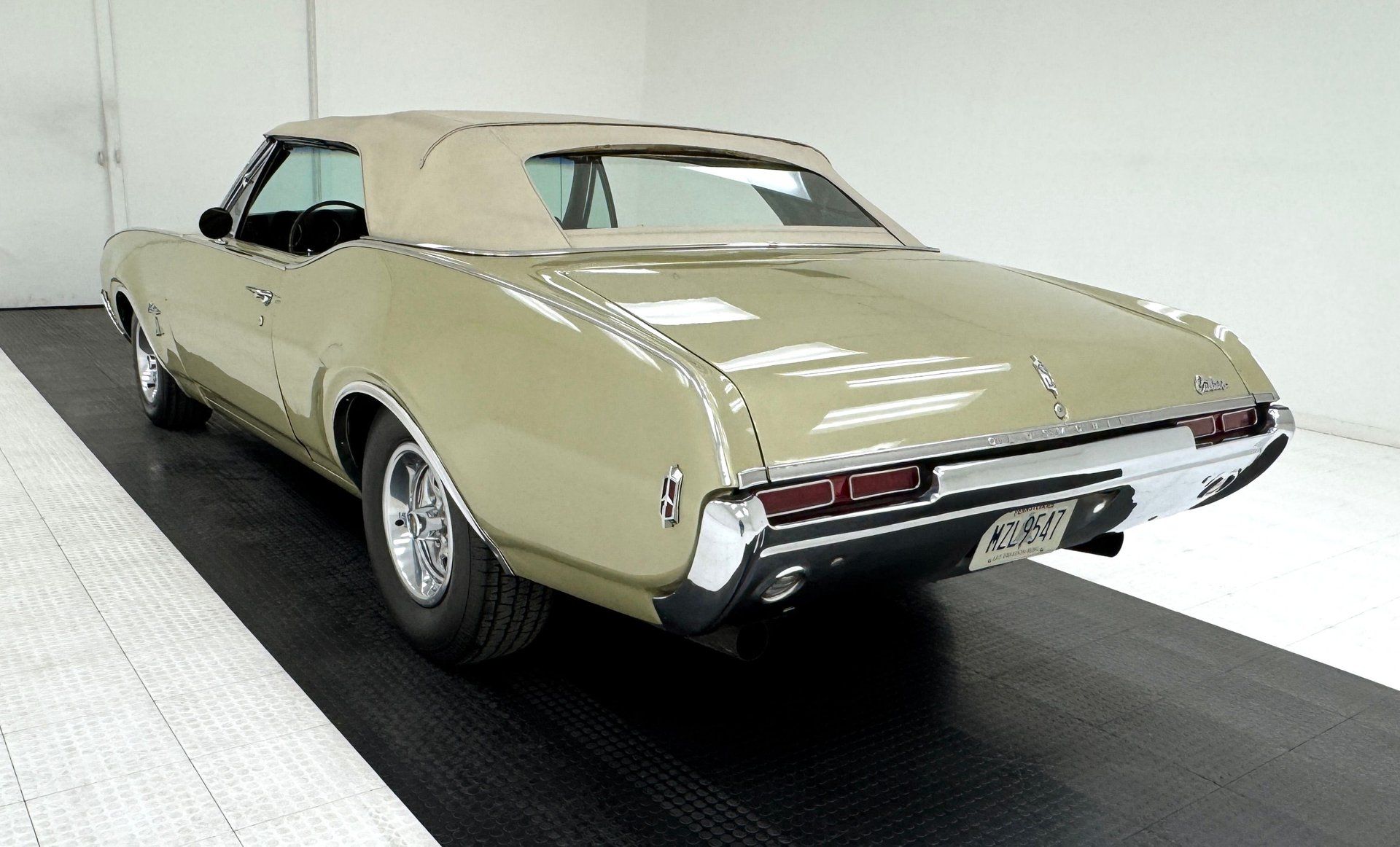 1968 Oldsmobile Cutlass S Convertible, foto 5