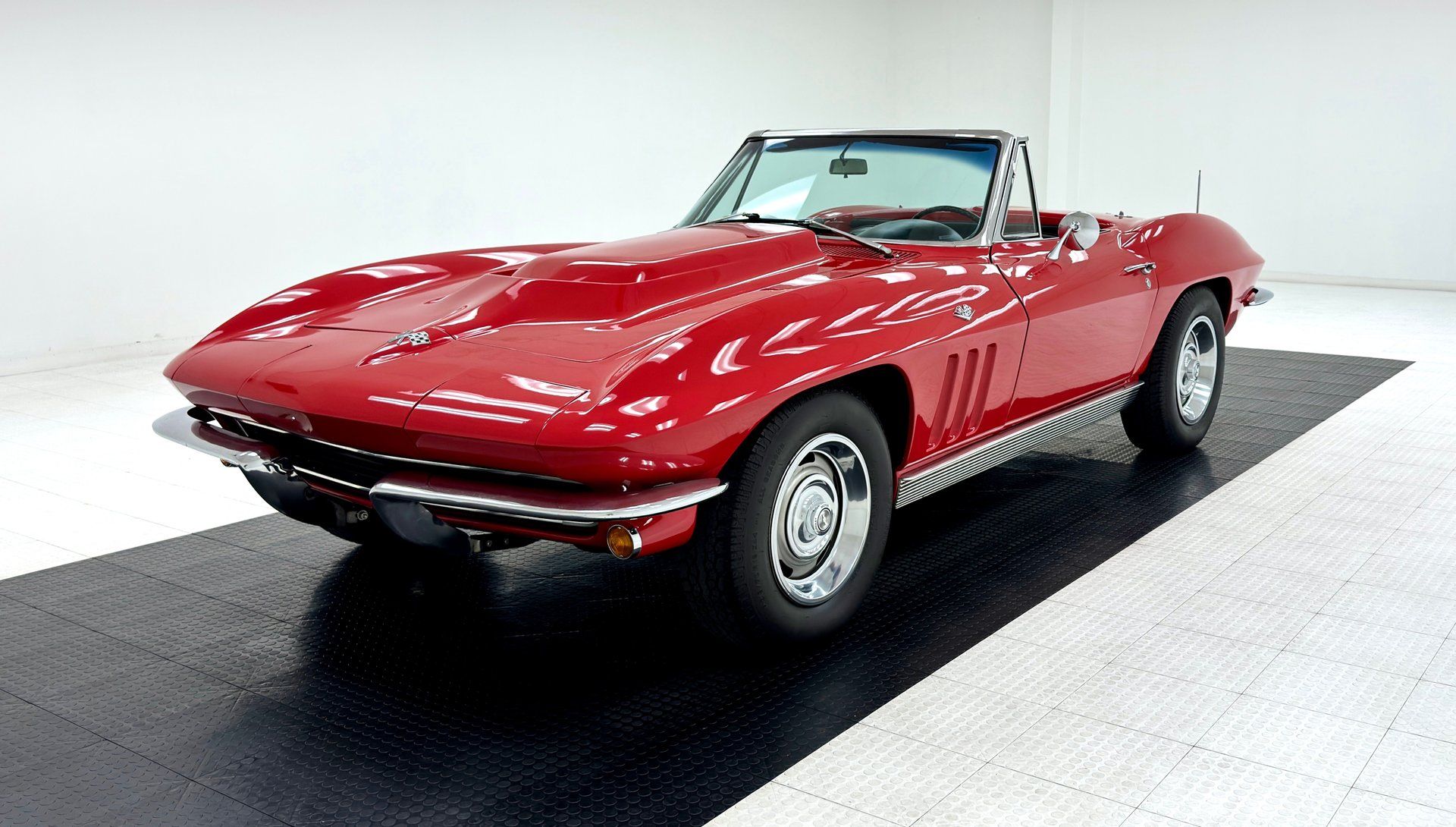 1965 Chevrolet Corvette Convertible, foto 2