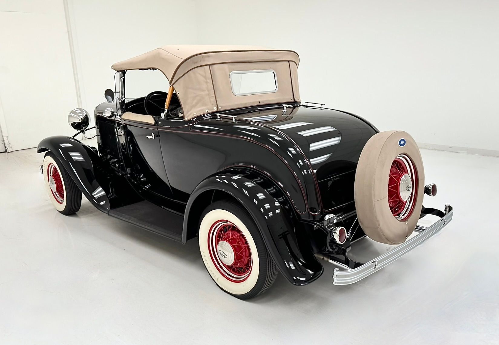 1932 Ford Model B Roadster, foto 3