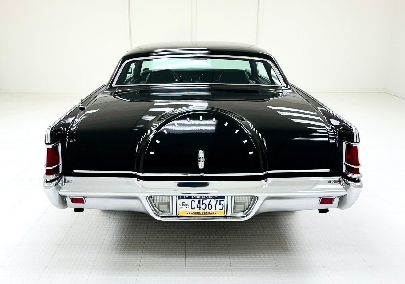 1970 Lincoln Continental Mark III 2 Door Hardtop, foto 4