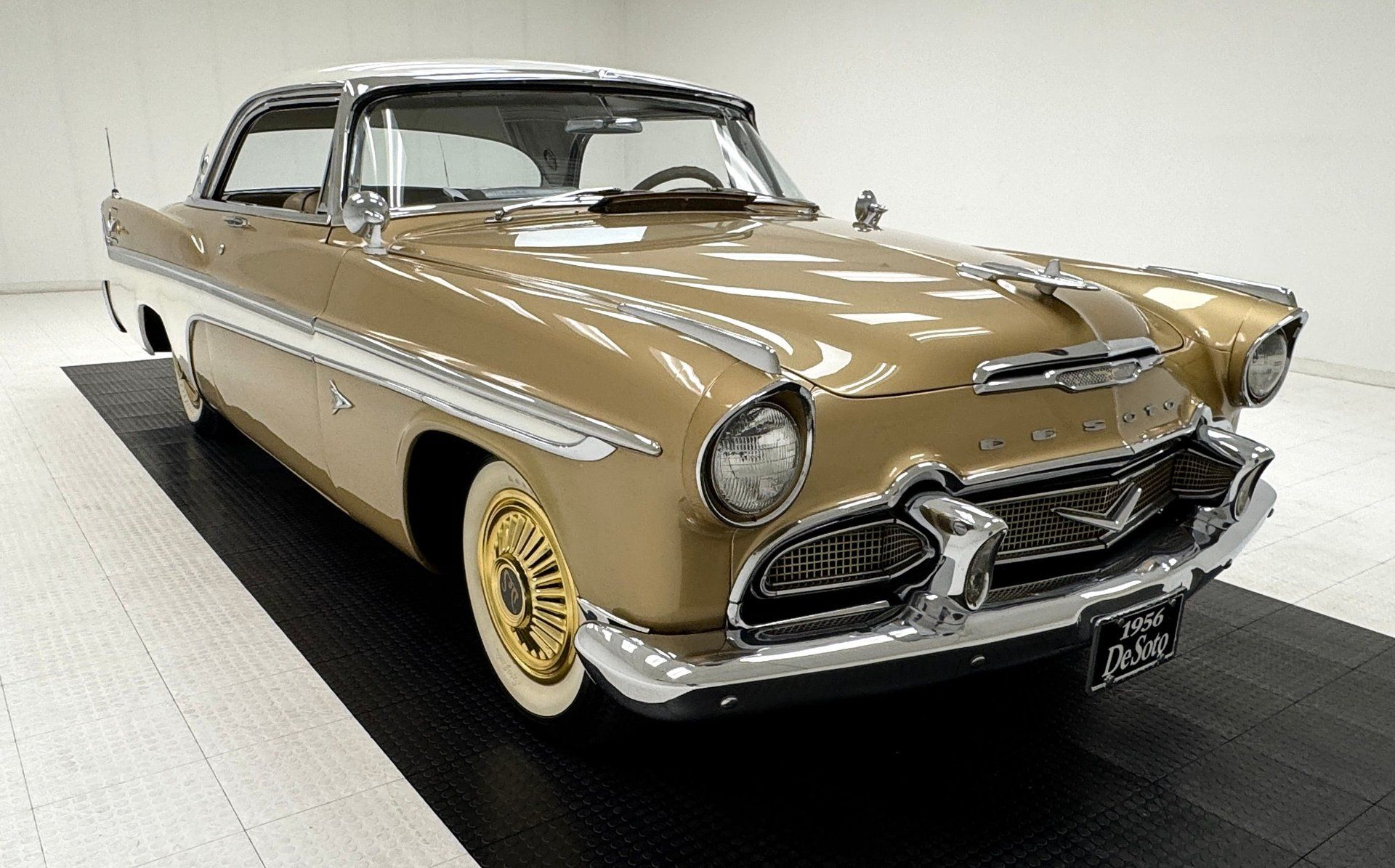 1956 DeSoto Adventurer 2 Door Hardtop, foto 7