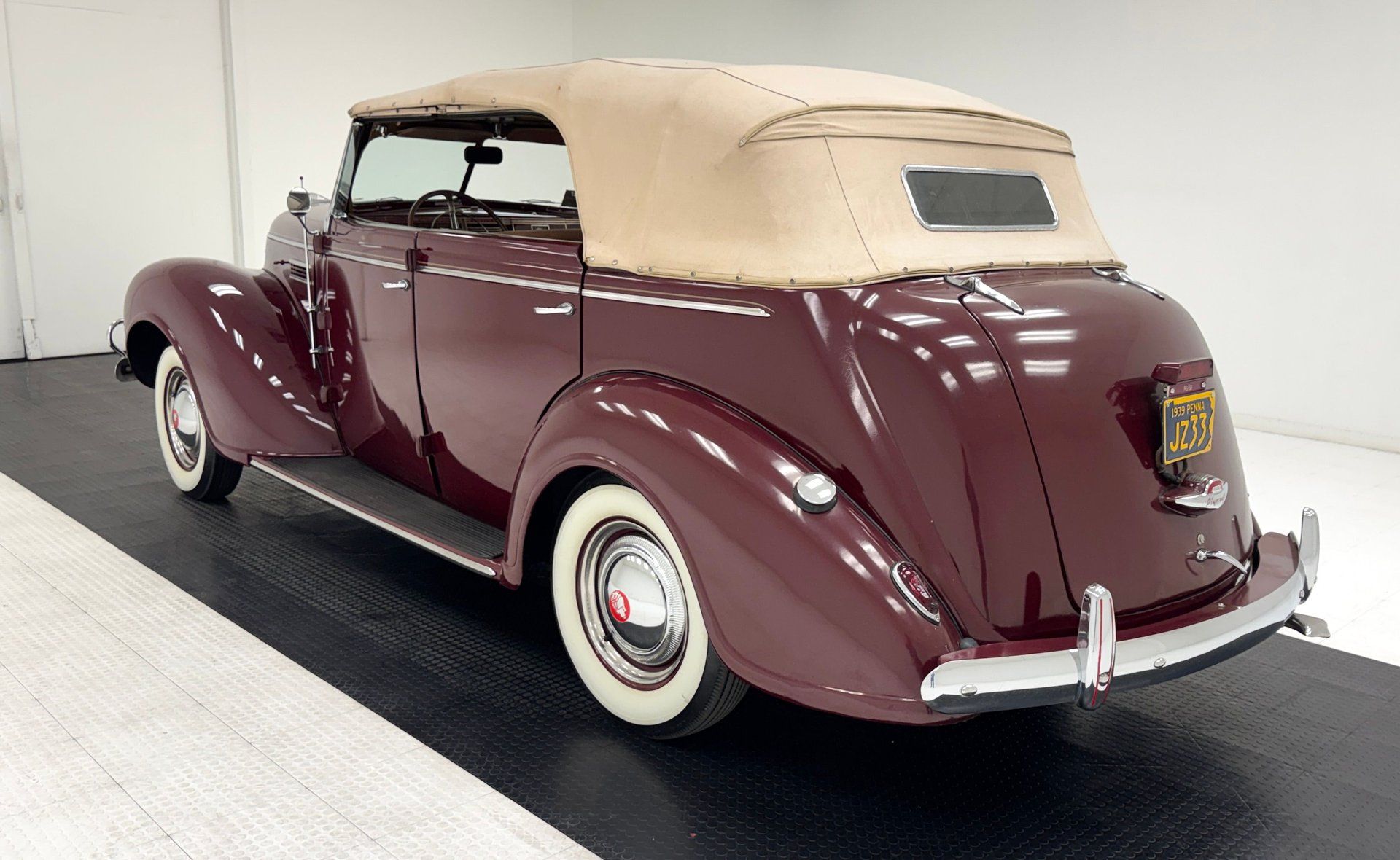 1939 Plymouth P8 Convertible Sedan, foto 5