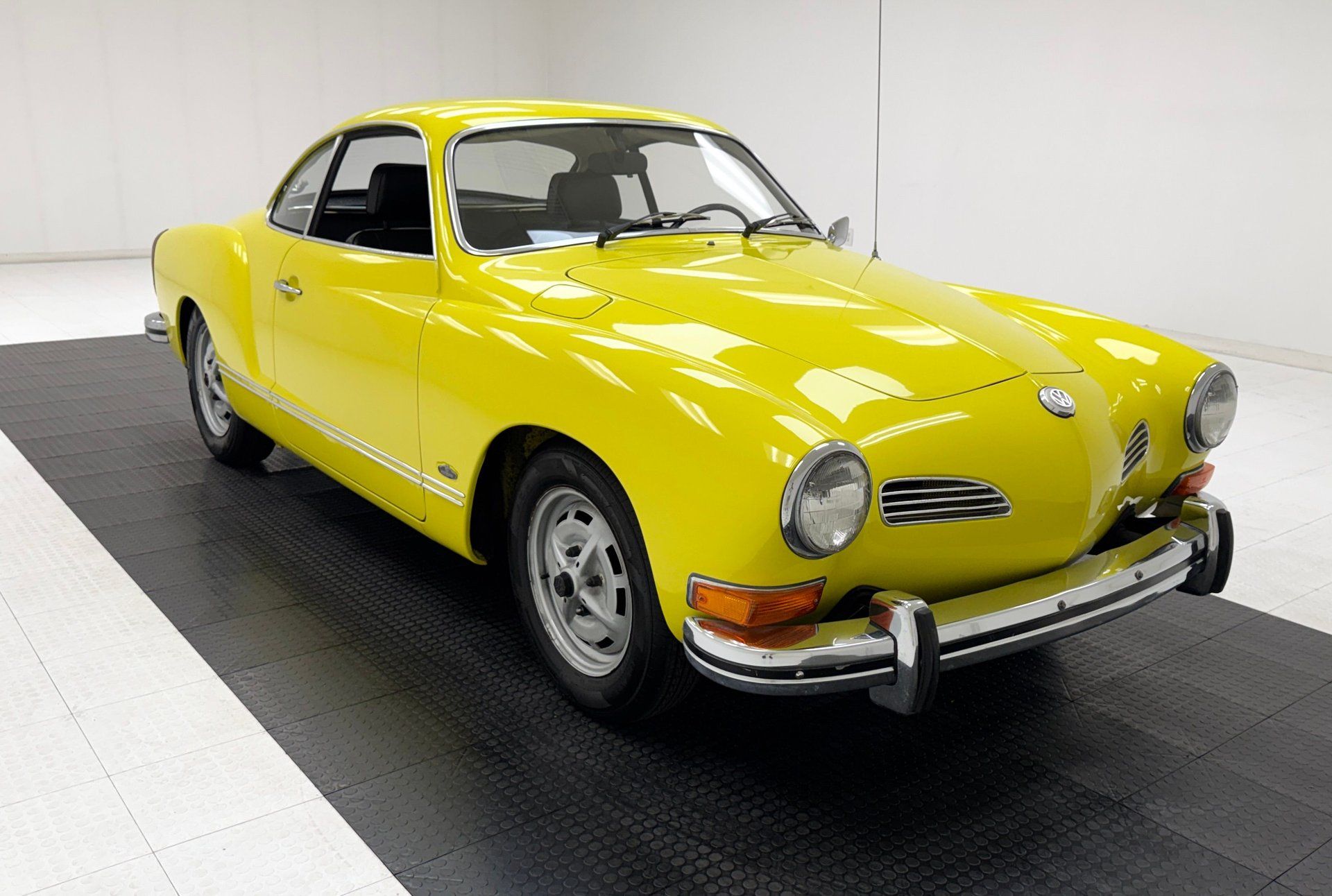 1974 Volkswagen Karmann Ghia Coupe, foto 7