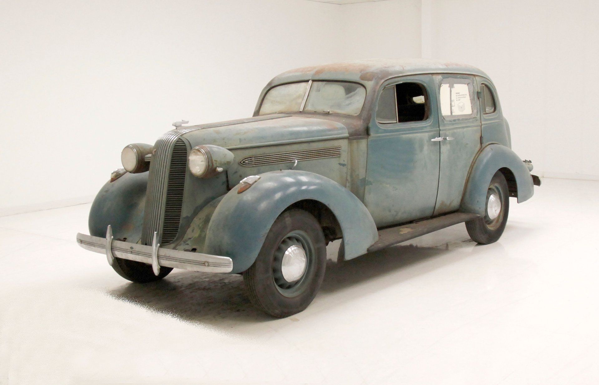 1936 Pontiac Master Series 6 Touring Sedan, foto 1
