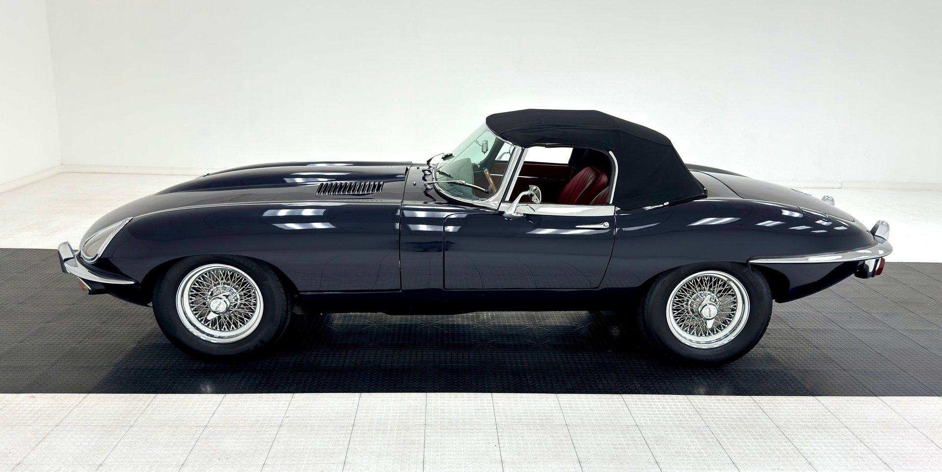 1969 Jaguar XKE Series II Roadster, foto 4