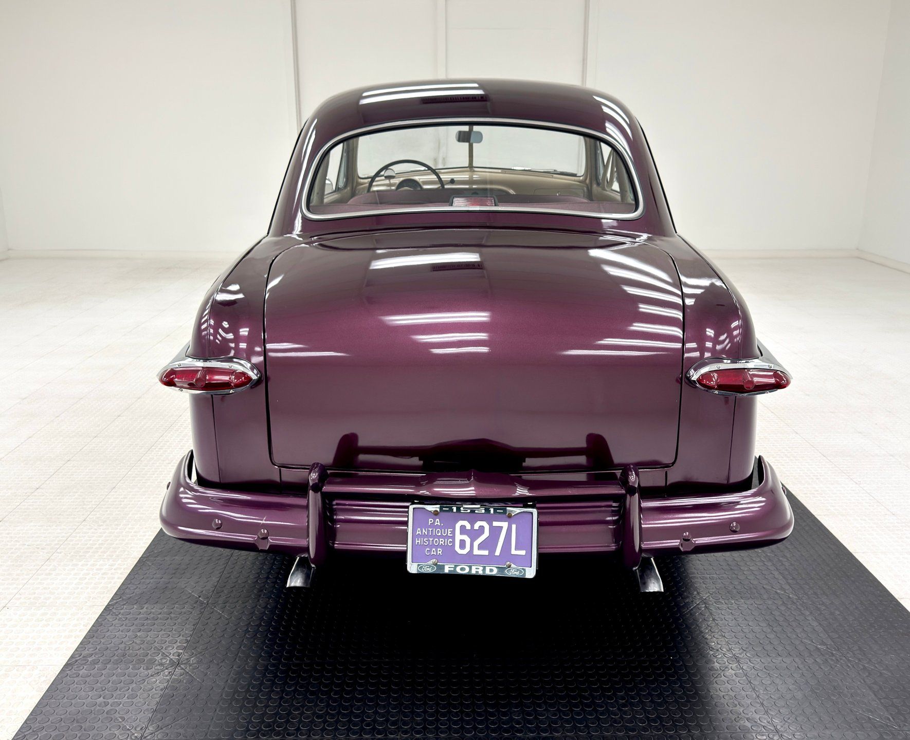 1951 Ford Custom Deluxe Tudor Sedan, foto 4