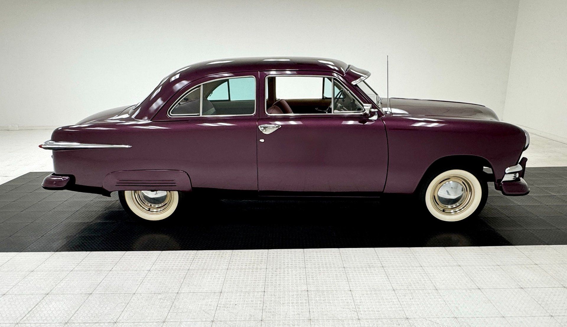 1951 Ford Custom Deluxe Tudor Sedan, foto 6