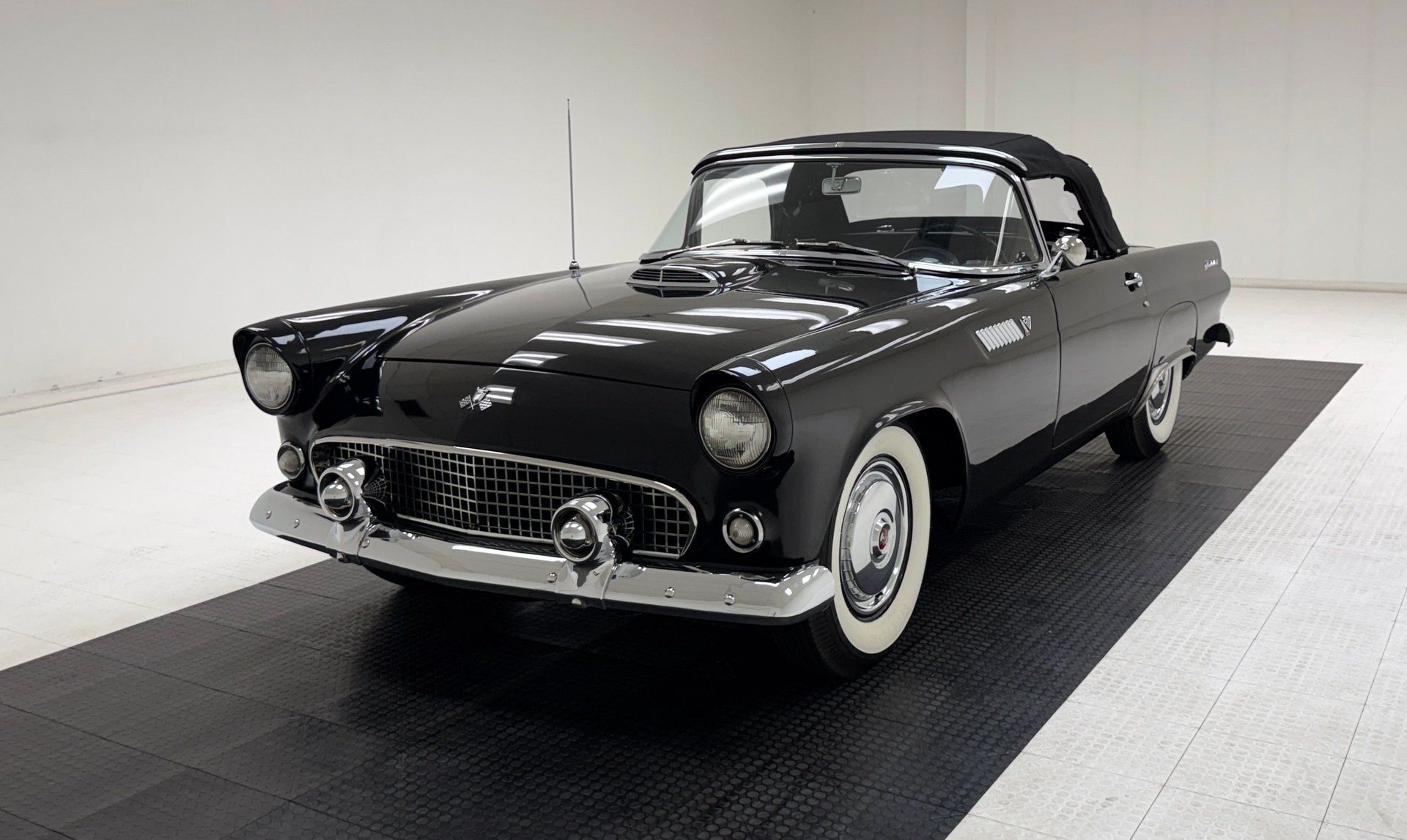 1955 Ford Thunderbird Convertible, foto 2