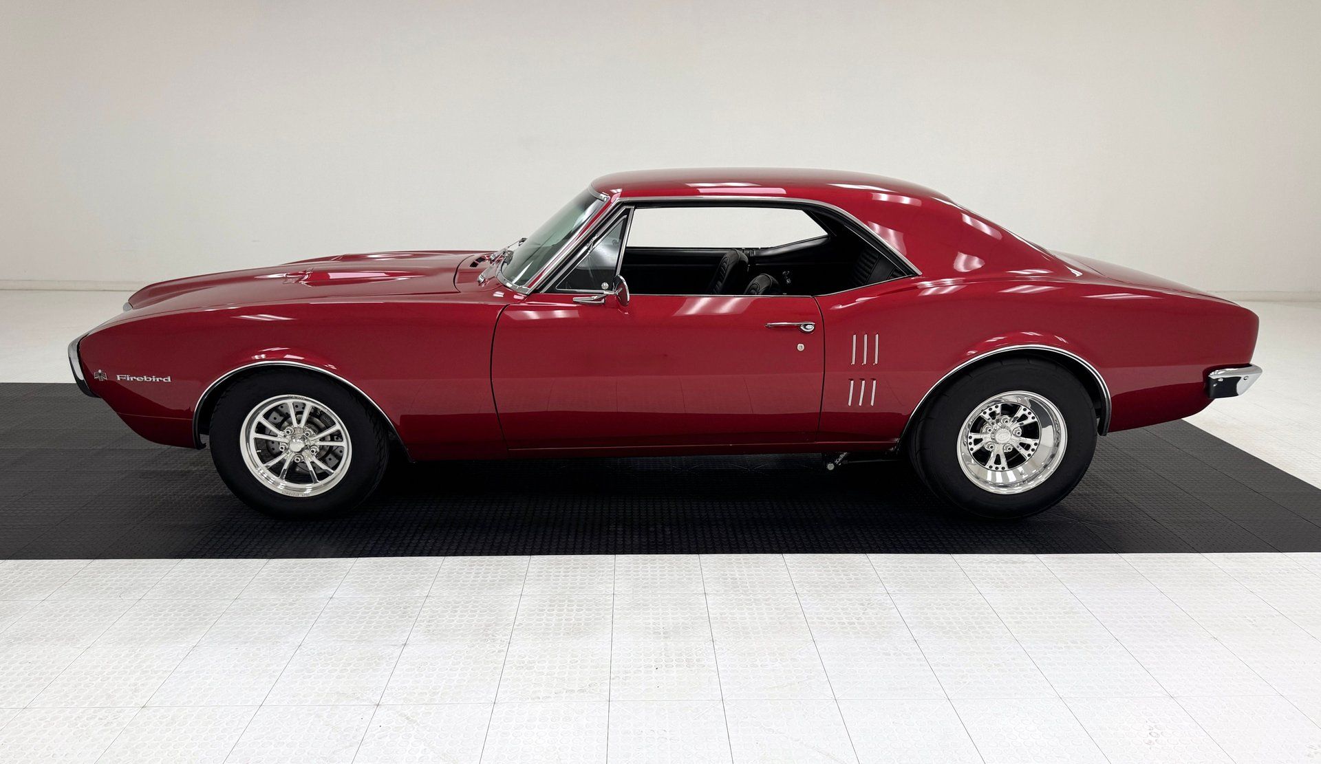 1967 Pontiac Firebird Hardtop, foto 2