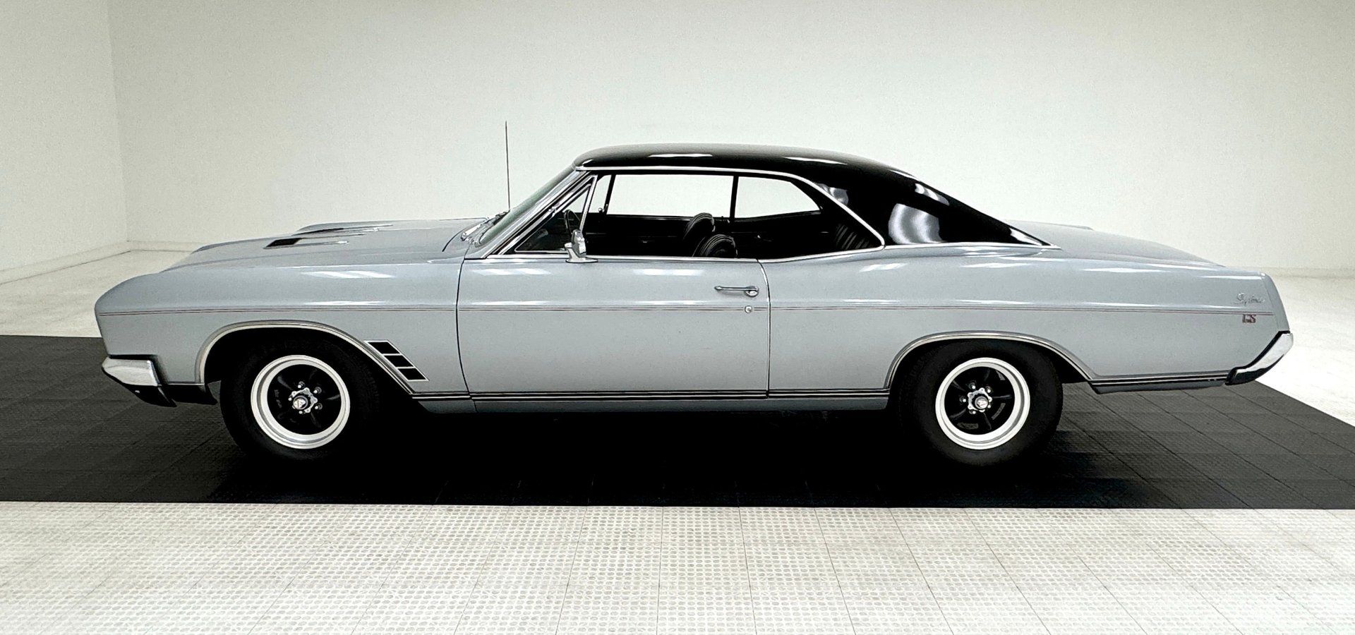 1966 Buick Skylark GS Hardtop, foto 2