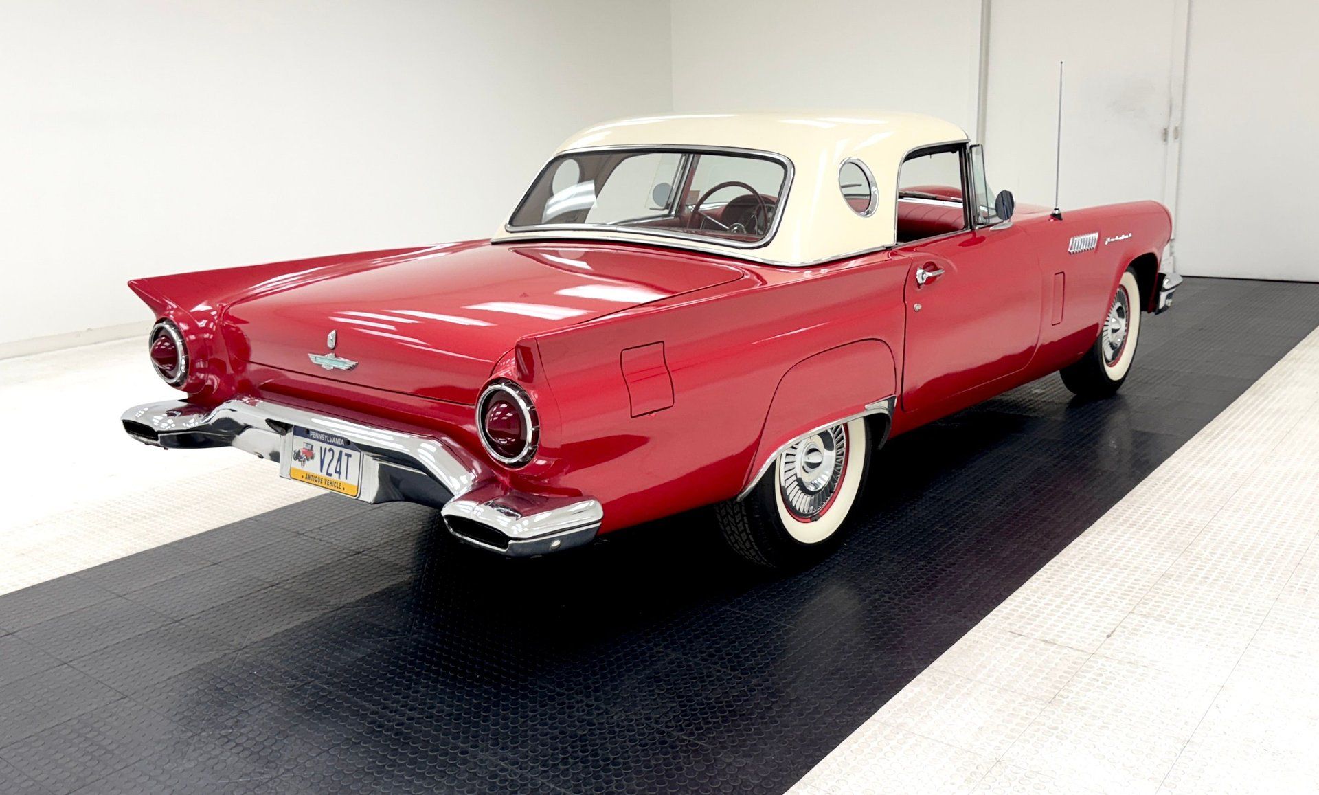 1957 Ford Thunderbird Convertible, foto 11