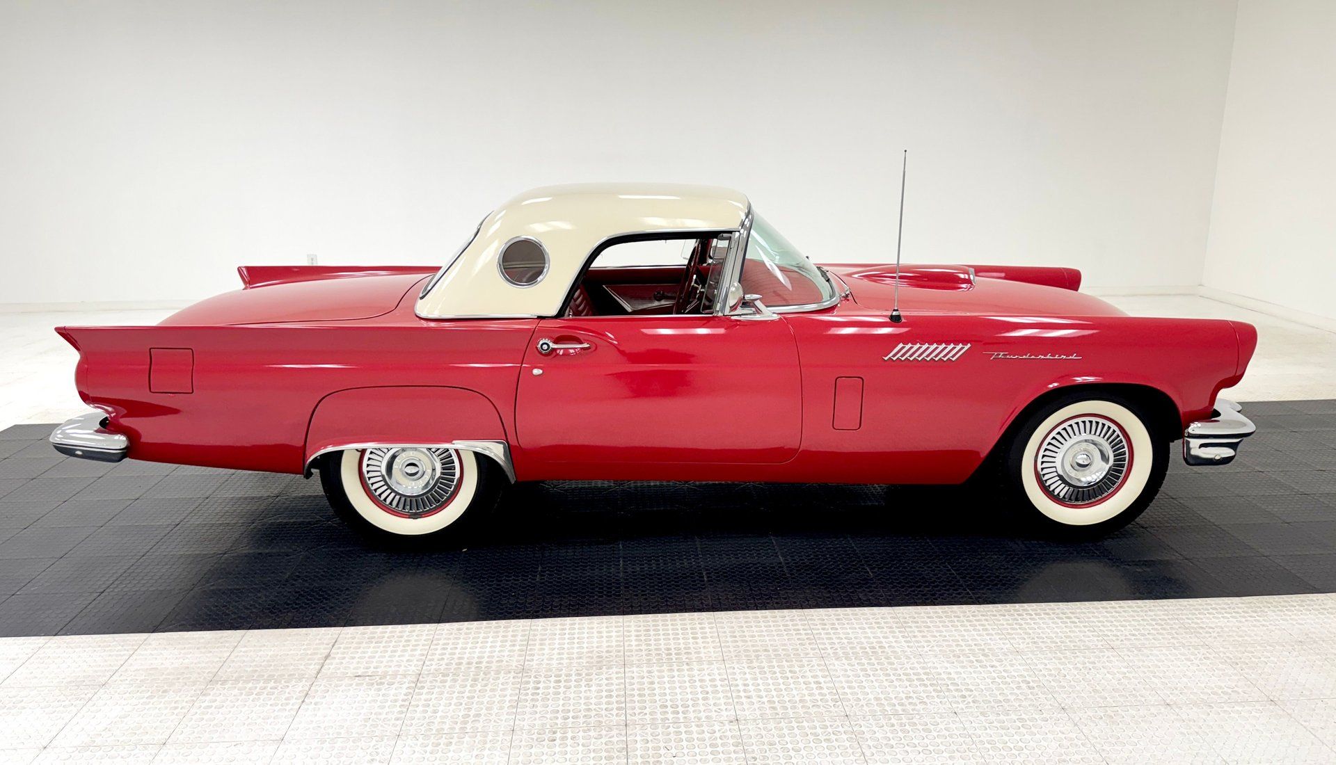 1957 Ford Thunderbird Convertible, foto 12