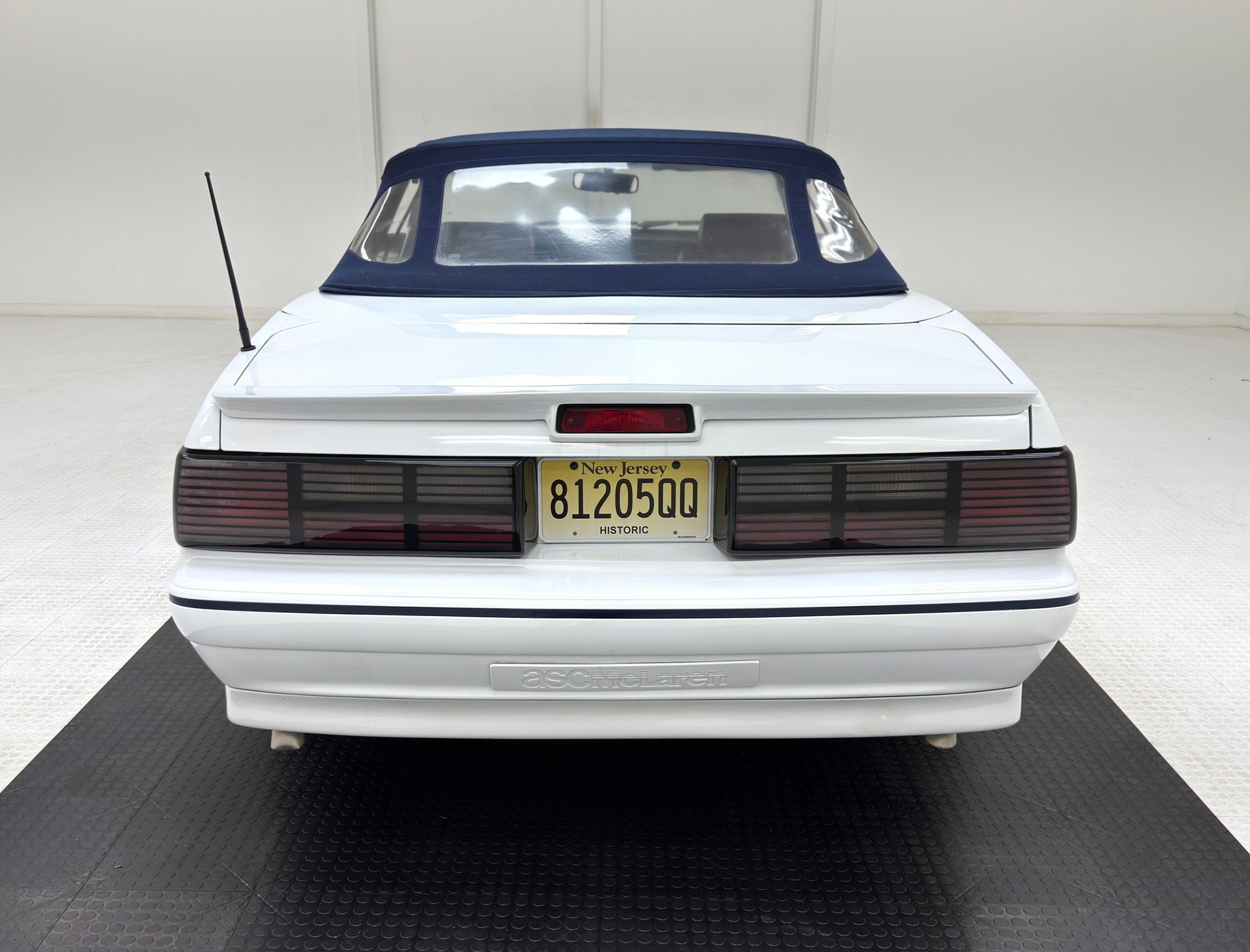 1987 Ford ASC McLaren Mustang Convertible, foto 7