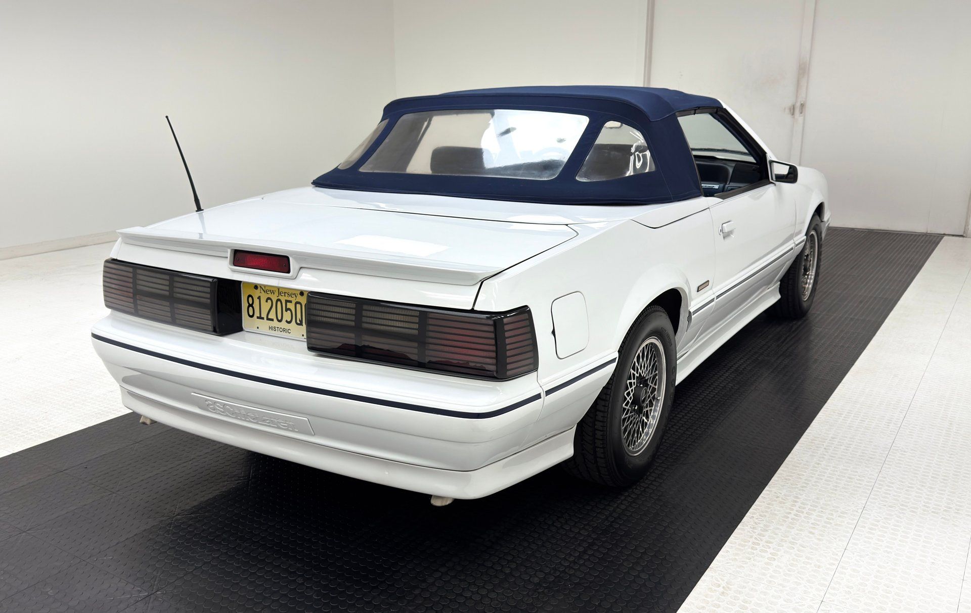 1987 Ford ASC McLaren Mustang Convertible, foto 8