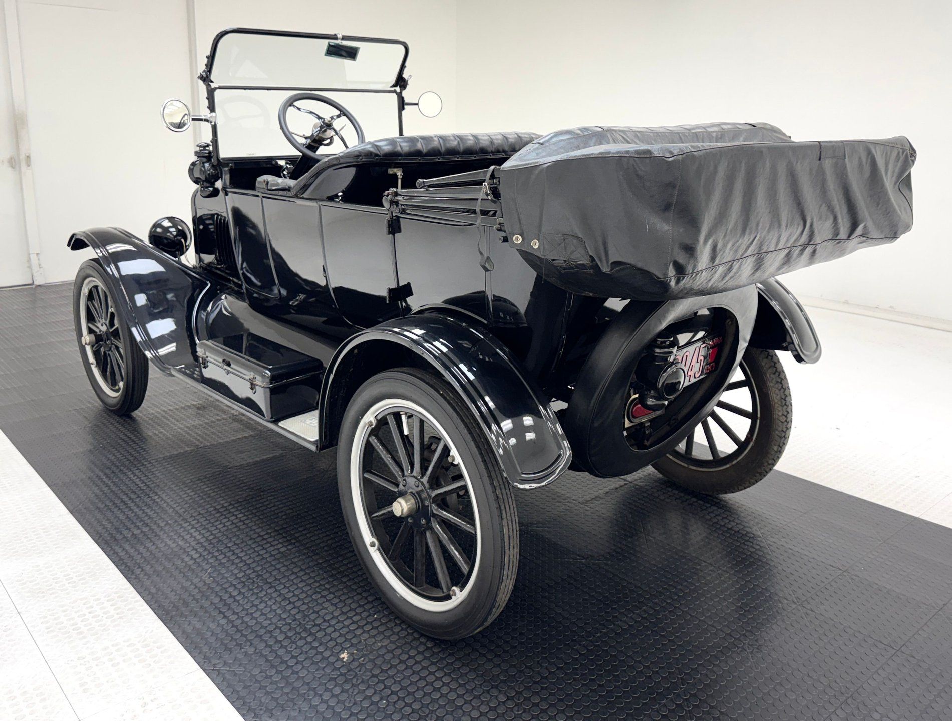 1919 Ford Model T Touring Sedan, foto 6