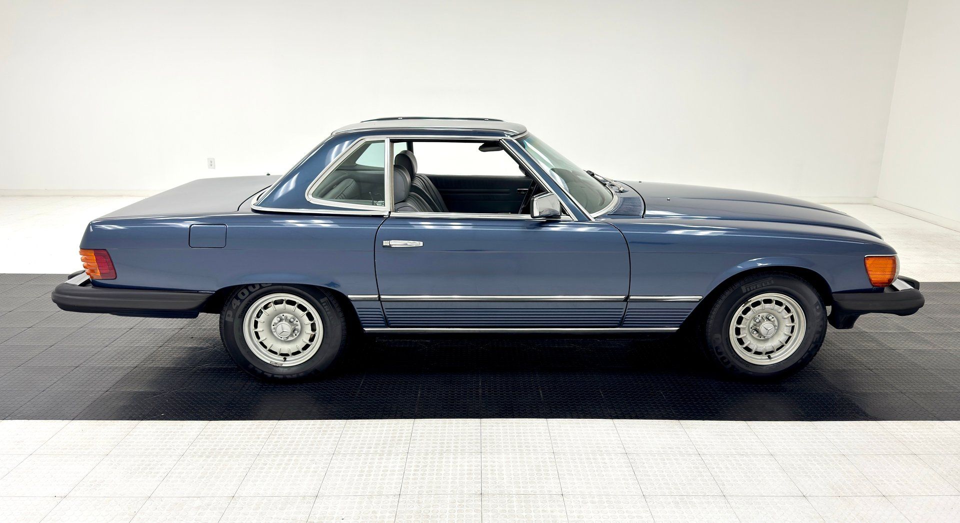 1984 Mercedes-Benz 380 SL Convertible R107, foto 12