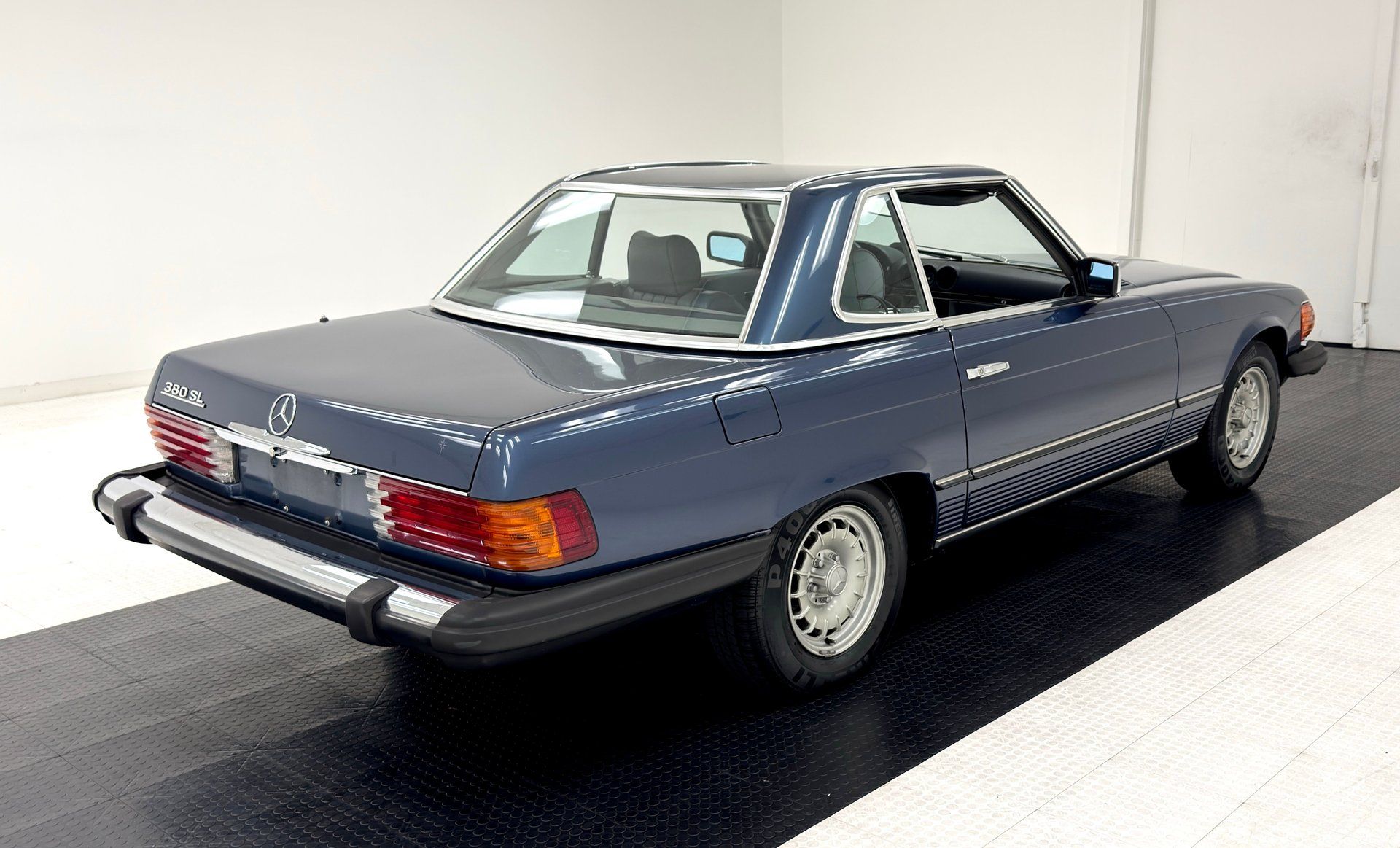 1984 Mercedes-Benz 380 SL Convertible R107, foto 11