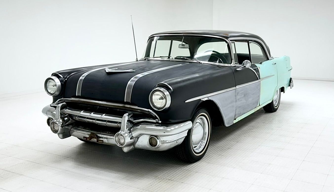1956 Pontiac Chieftain Catalina, foto 1