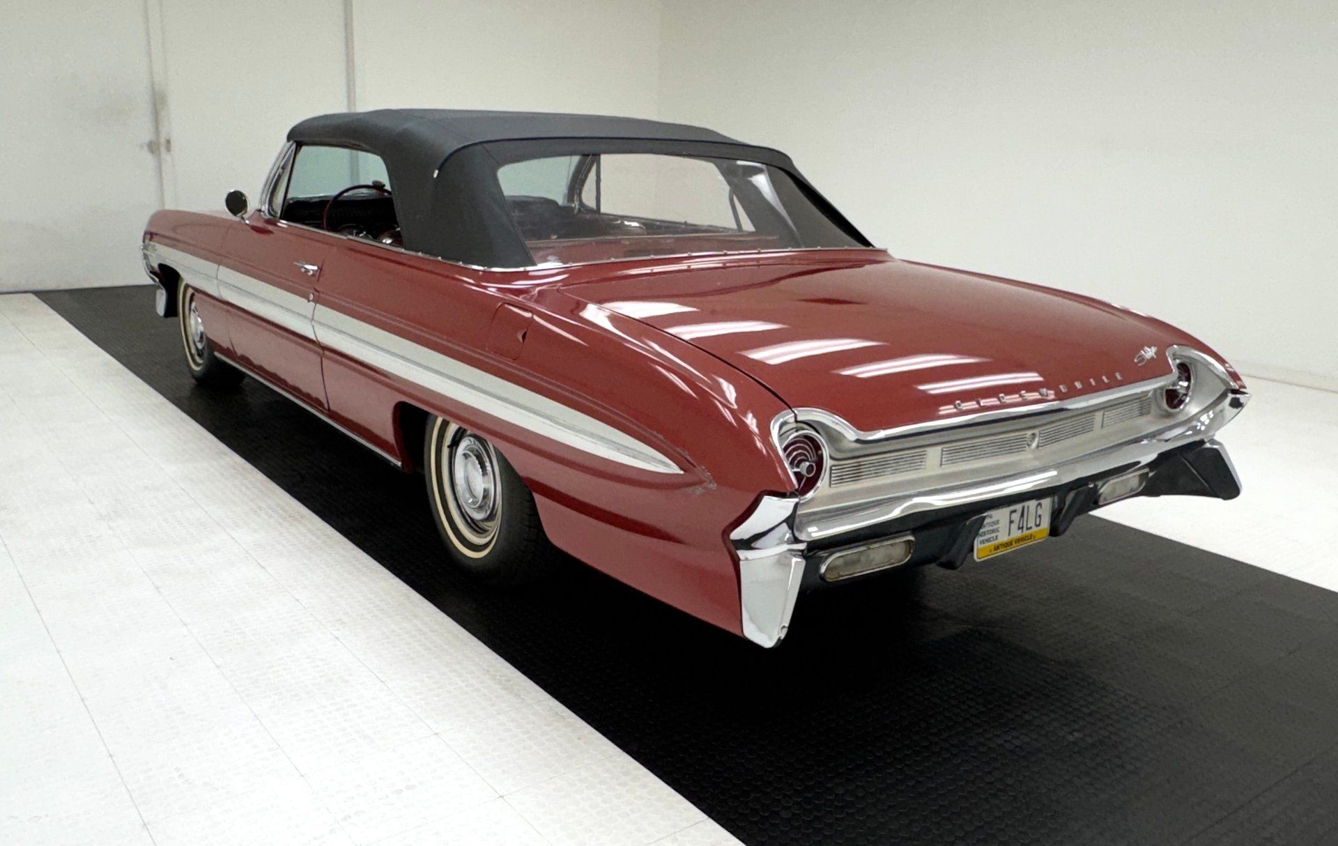1961 Oldsmobile Starfire Convertible, foto 5