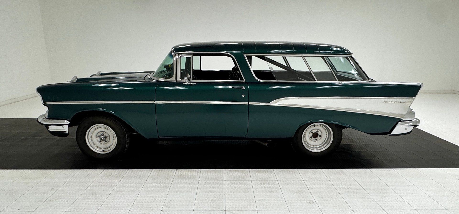 1957 Chevrolet 150 2-Door Station Wagon, foto 2