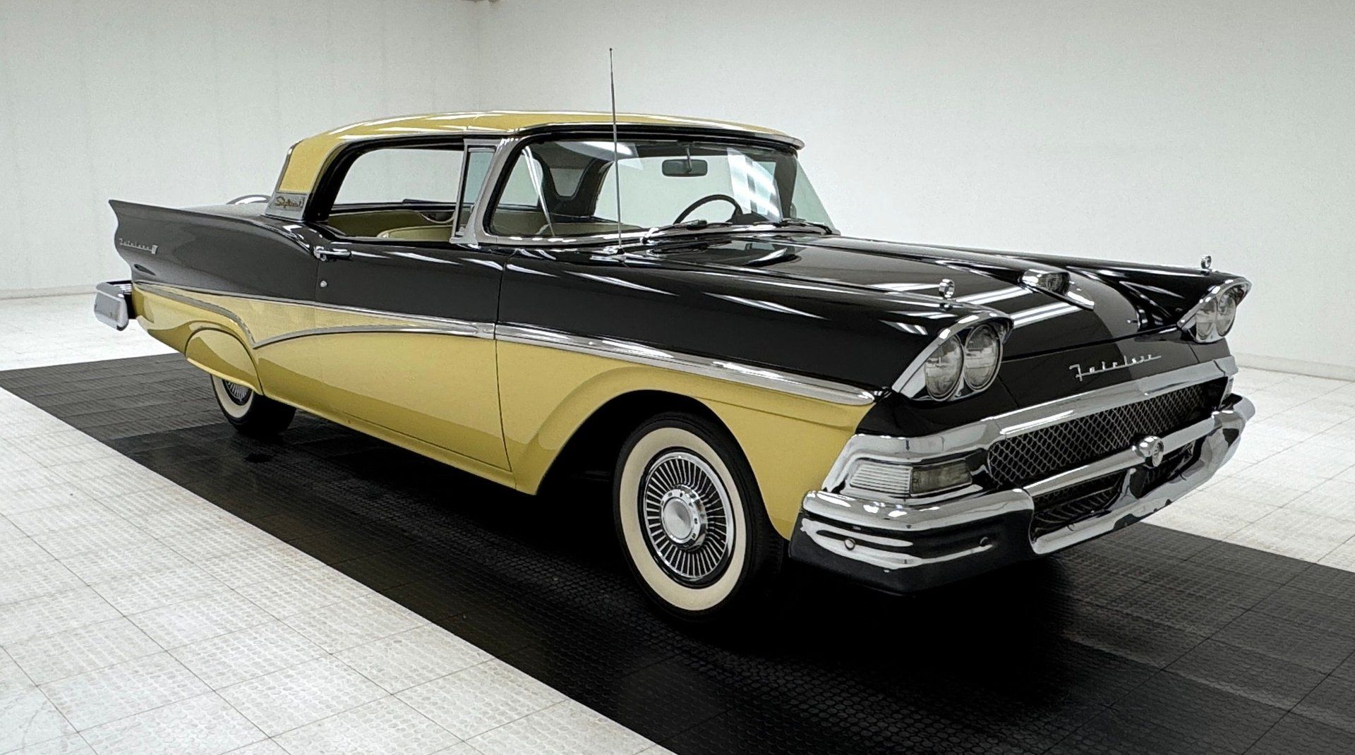 1958 Ford Fairlane 500 Skyliner, foto 7