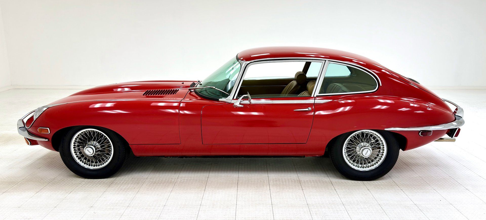 1969 Jaguar XKE 2+2 Coupe, foto 2