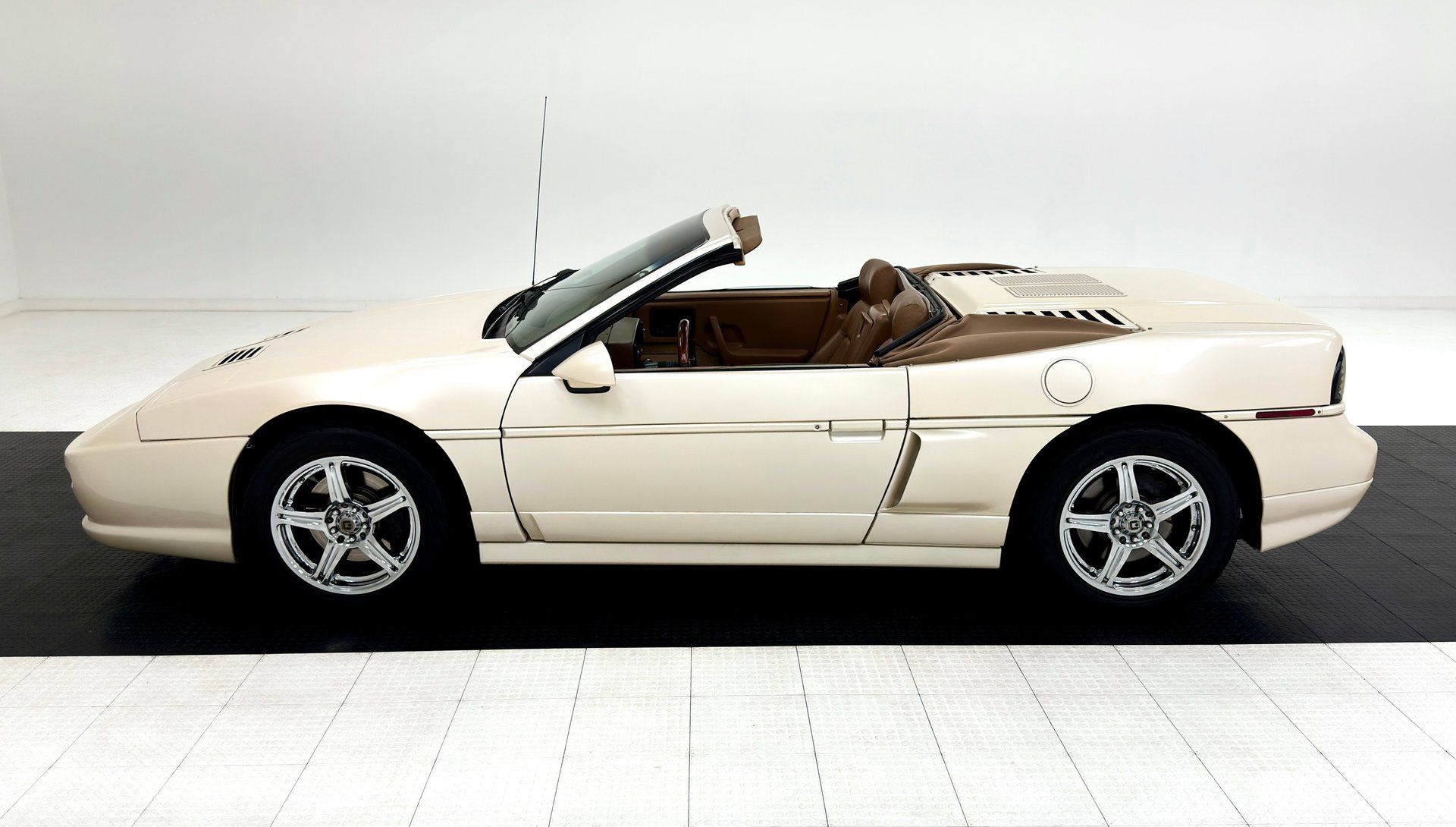 1988 Pontiac Fiero GT Convertible, foto 5