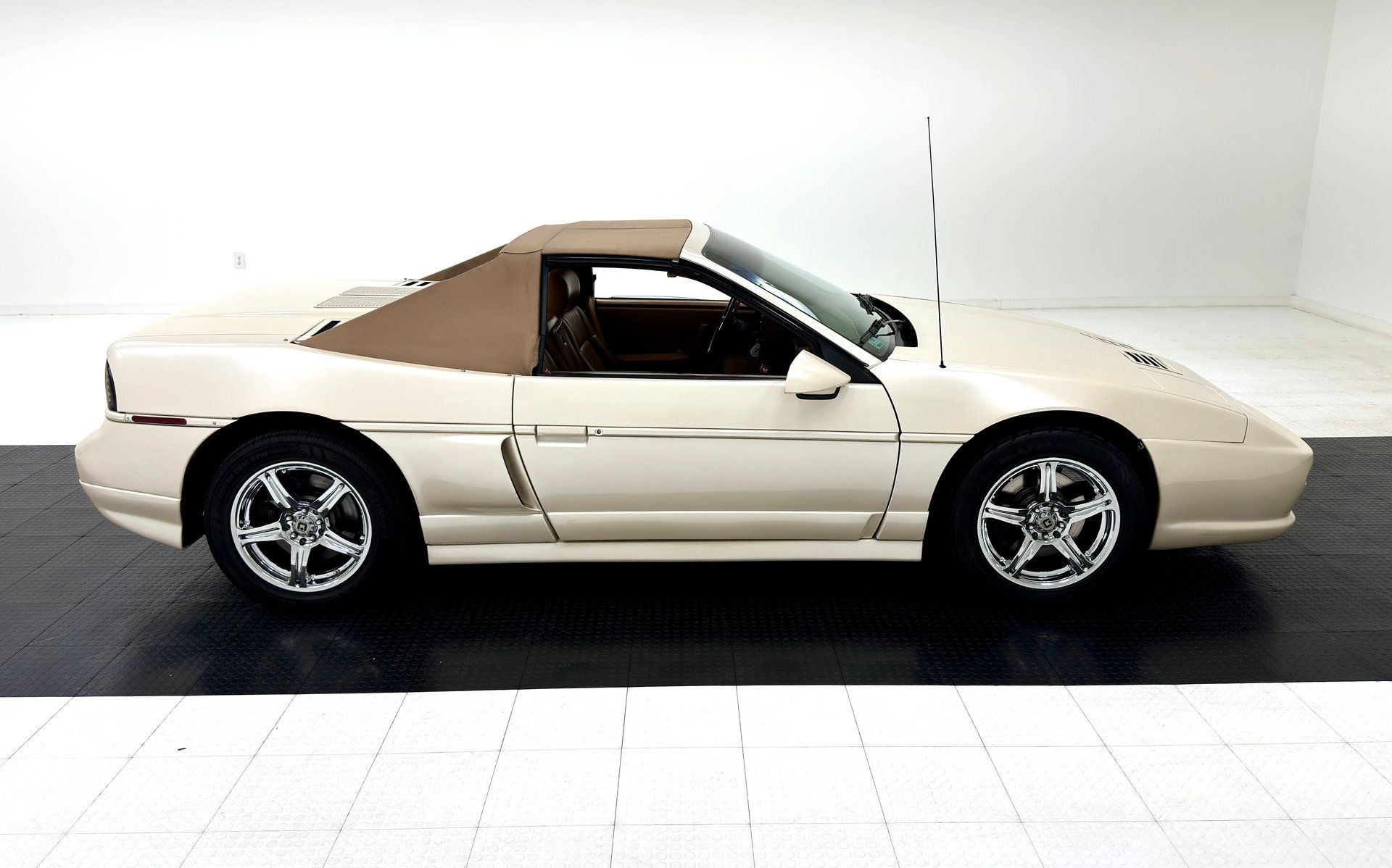 1988 Pontiac Fiero GT Convertible, foto 10