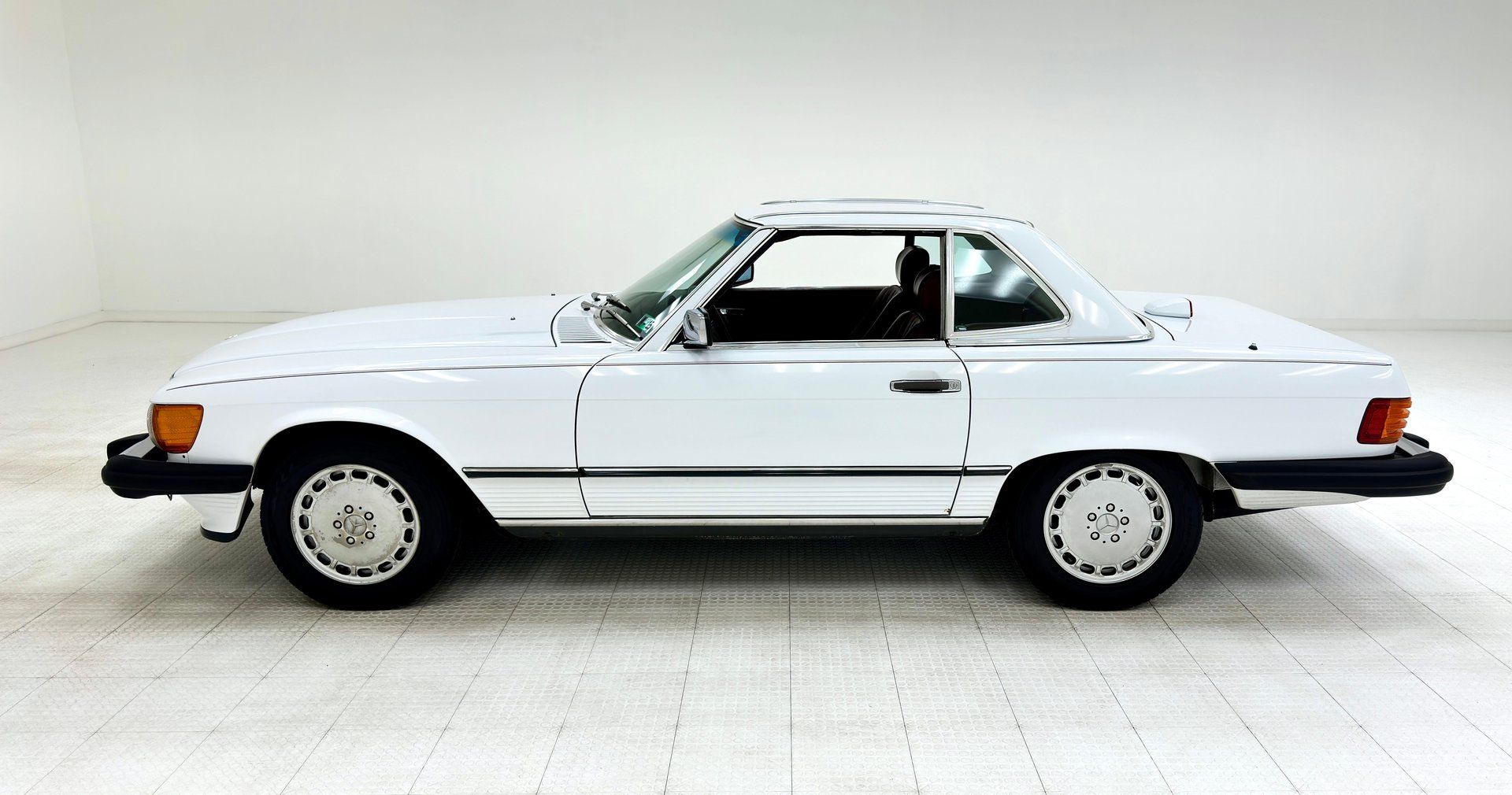 1987 Mercedes-Benz 560SL Roadster, foto 2