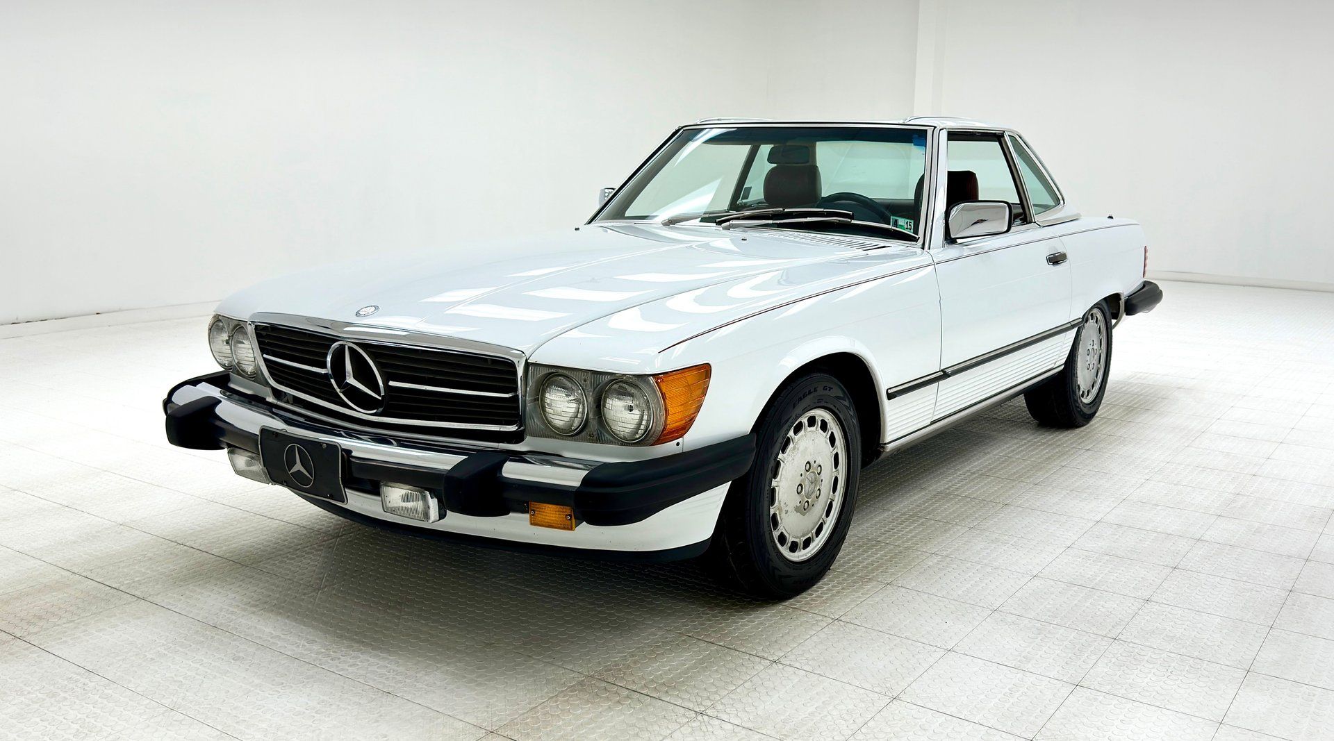1987 Mercedes-Benz 560SL Roadster, foto 1