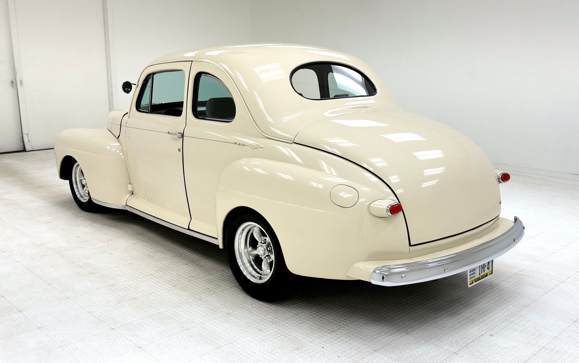 1948 Ford Super Deluxe Coupe, foto 3