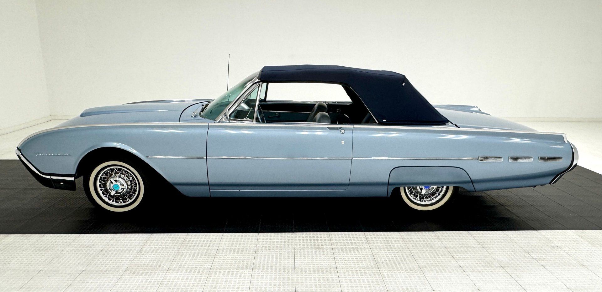 1962 Ford Thunderbird Convertible, foto 3