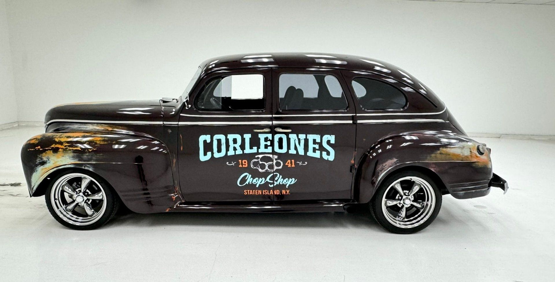 1941 Plymouth P11 Deluxe Sedan, foto 2