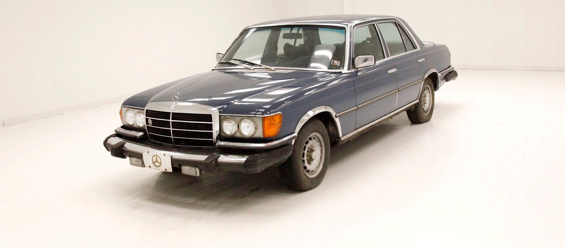 1980 Mercedes-Benz 300SD Sedan, foto 1