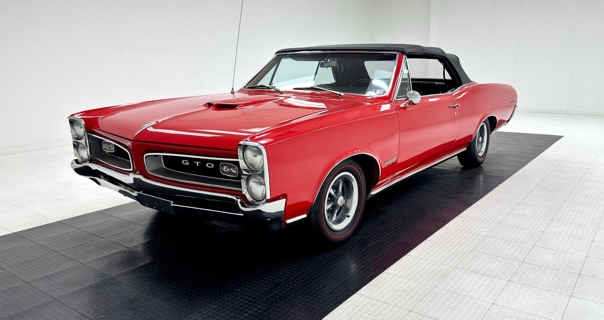 1966 Pontiac GTO Convertible, foto 1