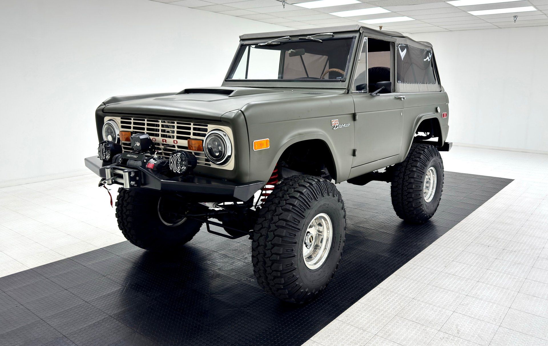 1977 Ford Bronco, foto 1